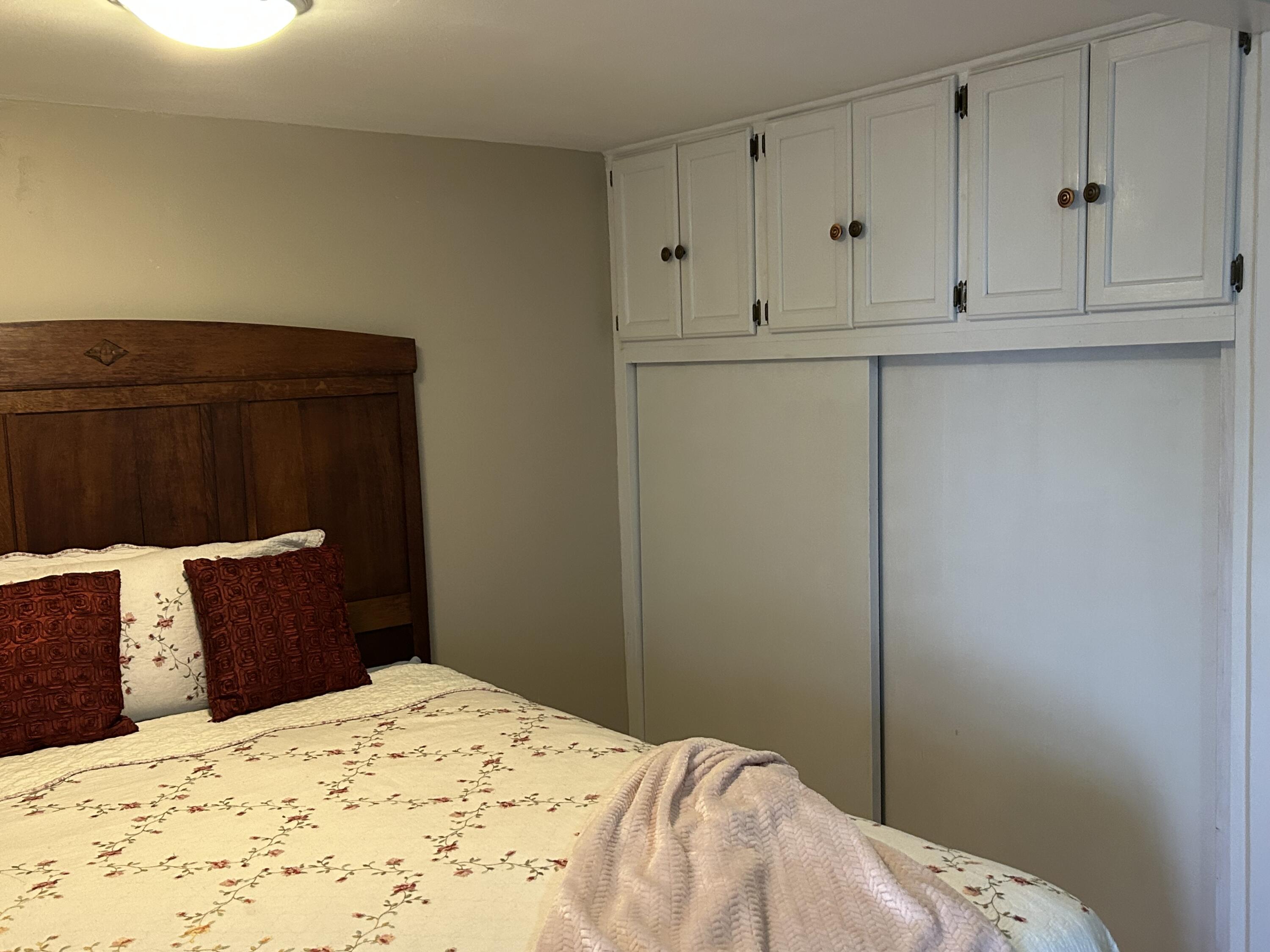 102 Broadway Street Property Photo 23