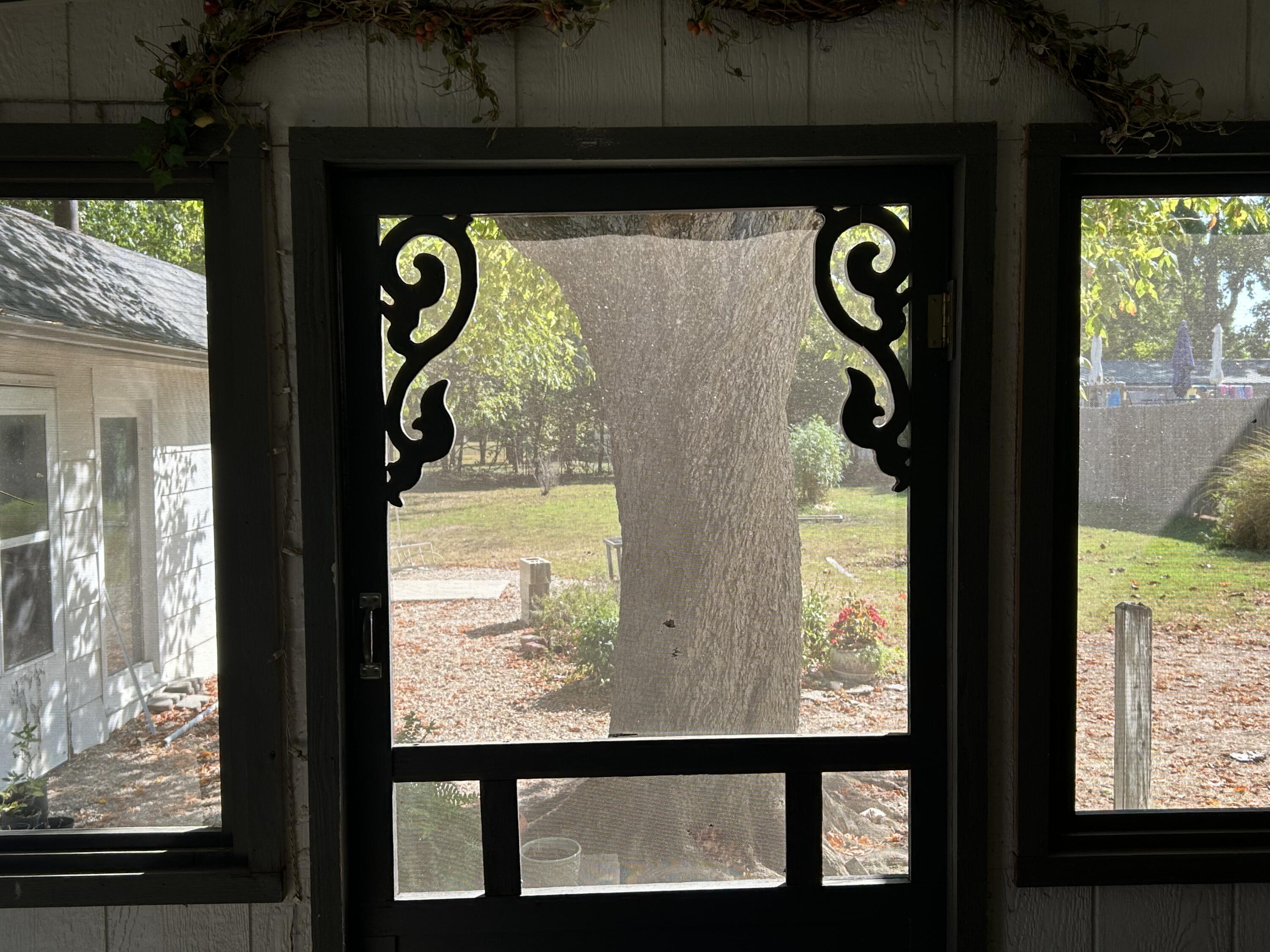 102 Broadway Street Property Photo 34