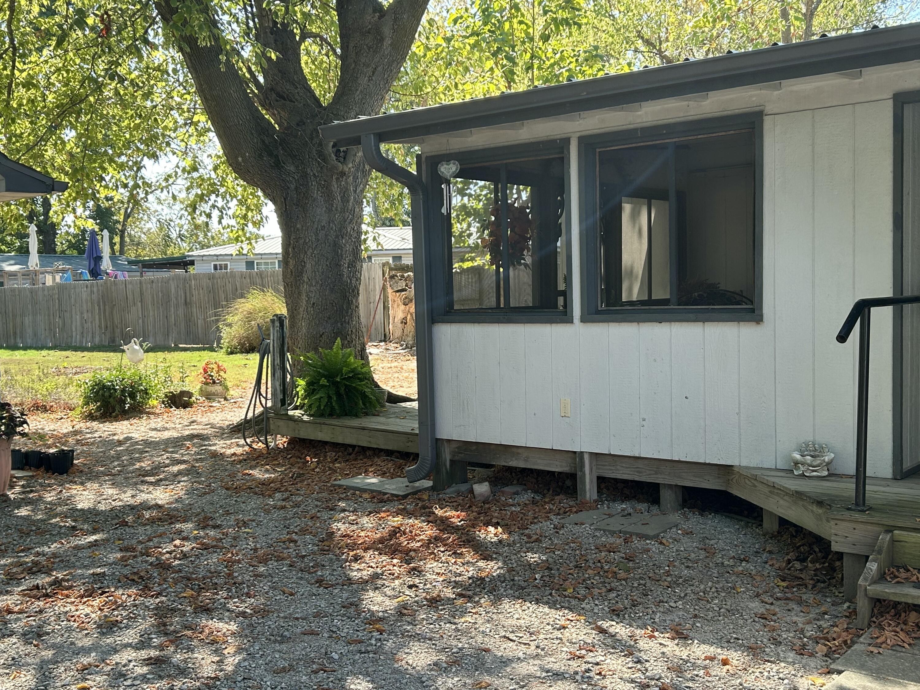 102 Broadway Street Property Photo 40