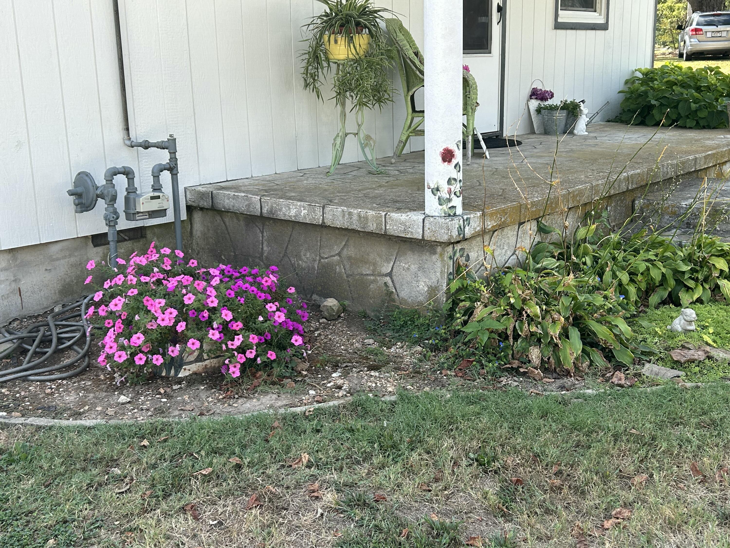 102 Broadway Street Property Photo 42