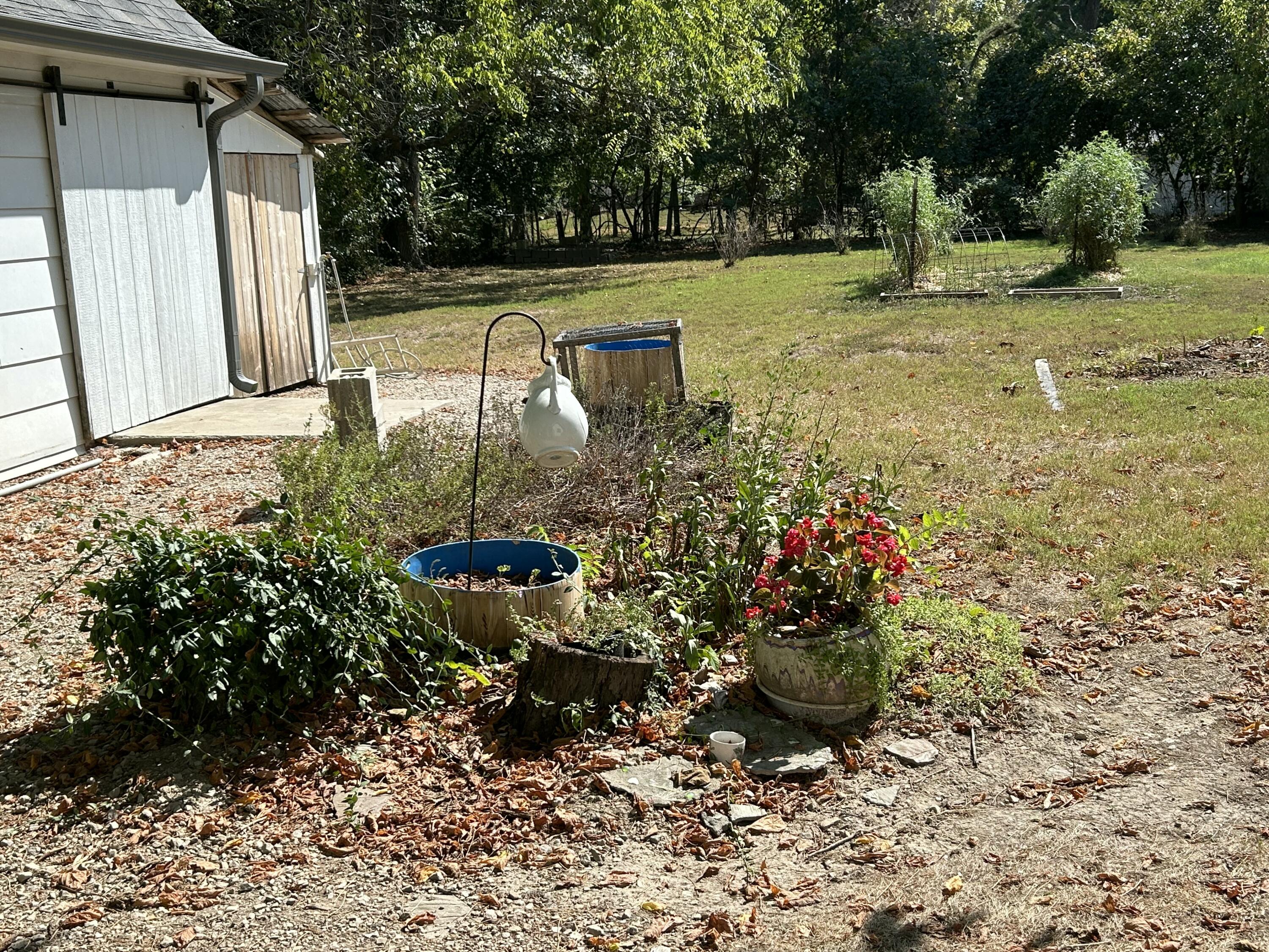 102 Broadway Street Property Photo 45