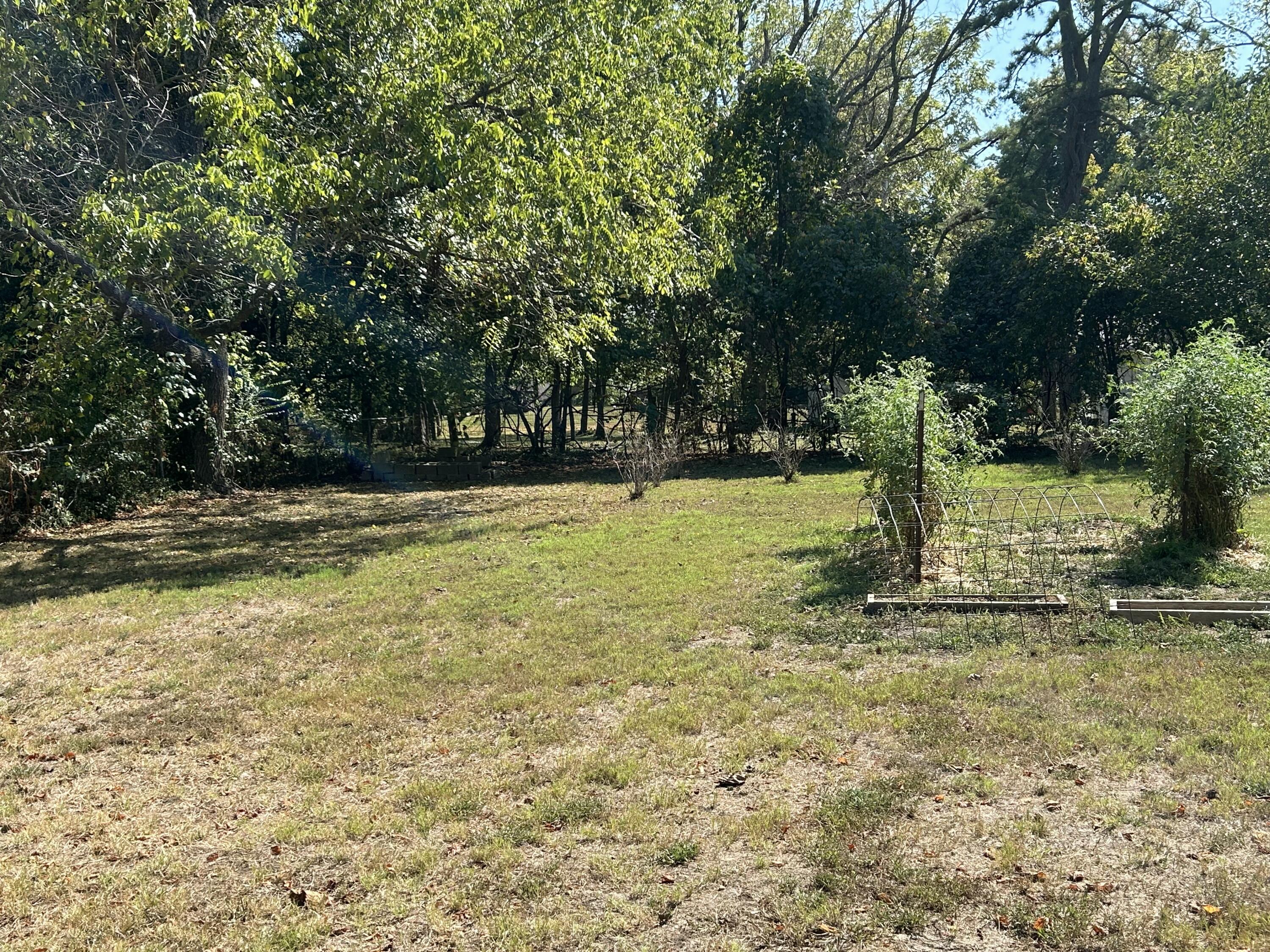 102 Broadway Street Property Photo 47