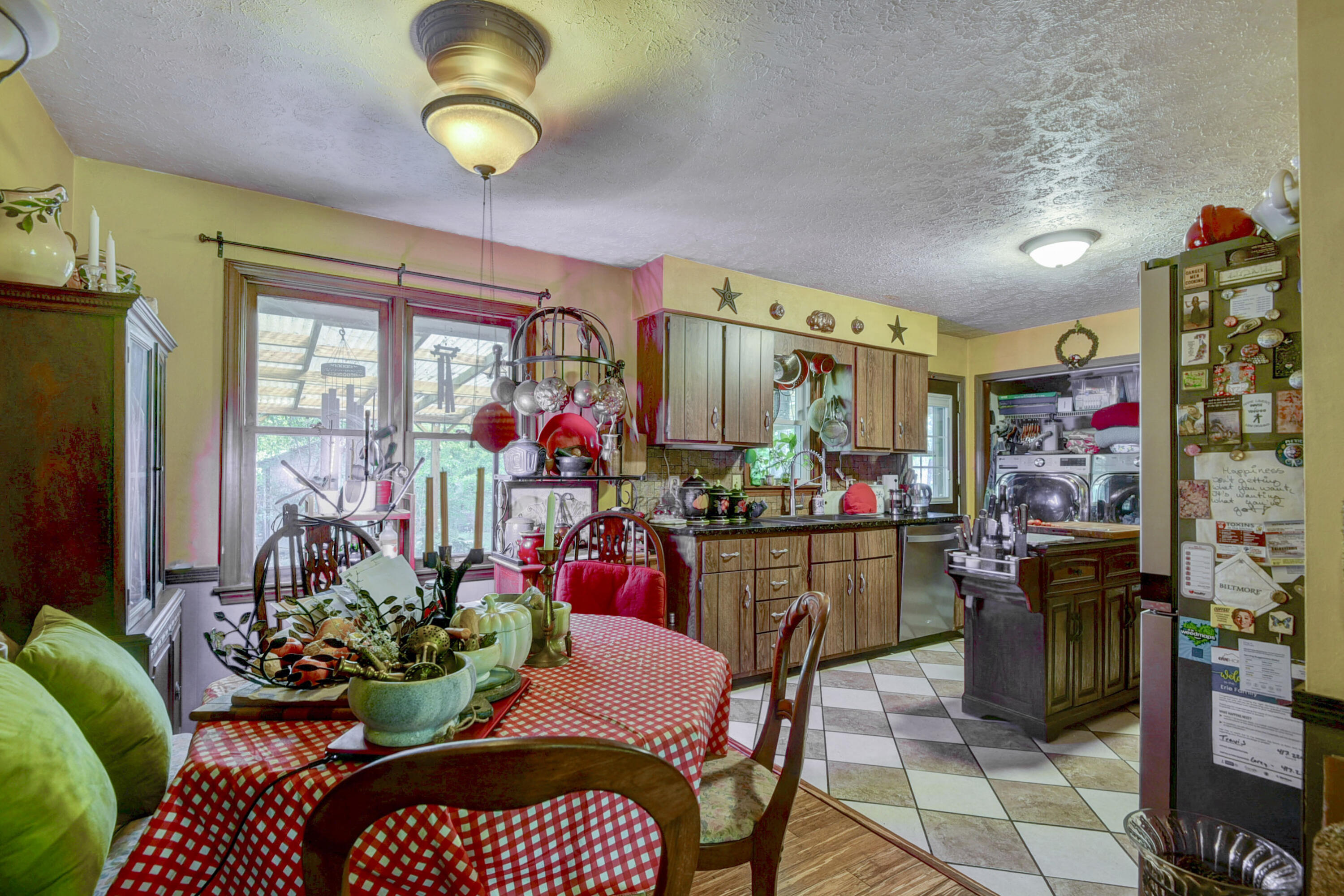 4050 South El Fiesta Avenue Property Photo 10