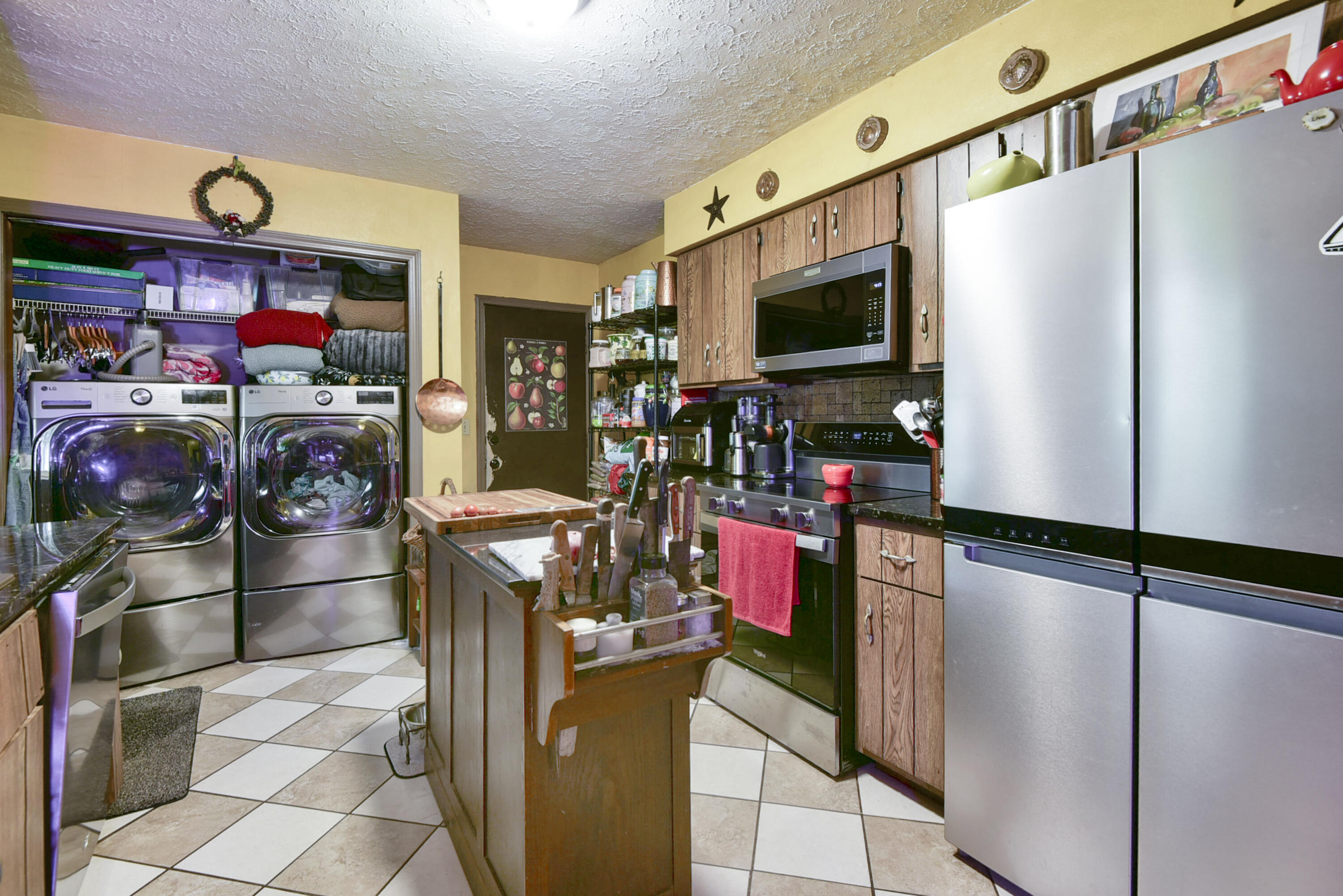 4050 South El Fiesta Avenue Property Photo 12