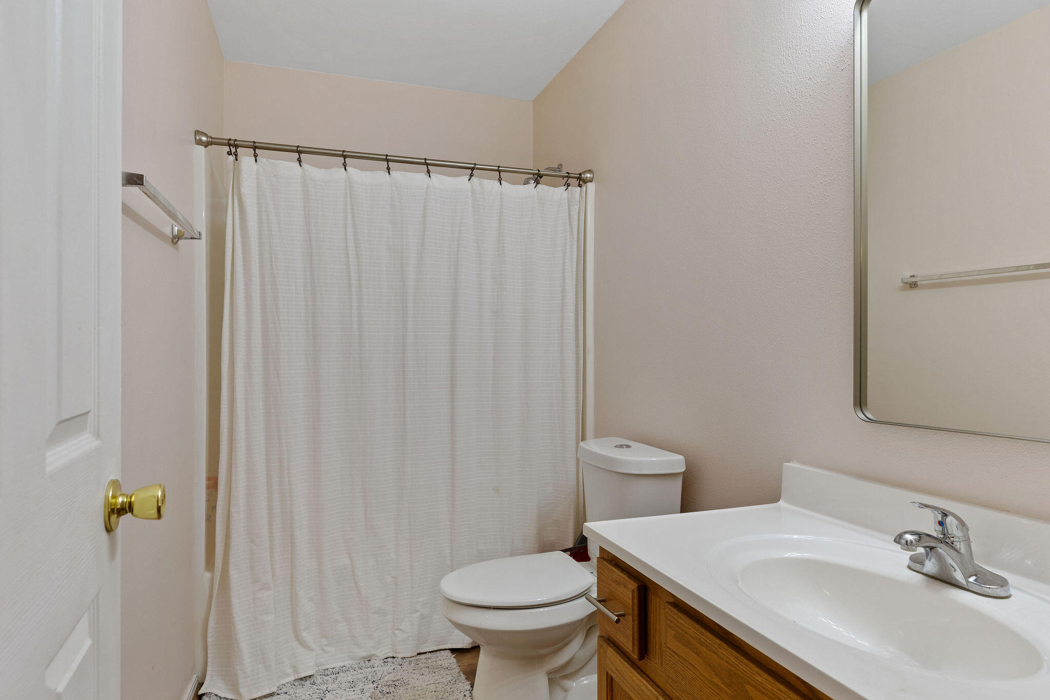 296 & 298 Forest Lane Property Photo 16