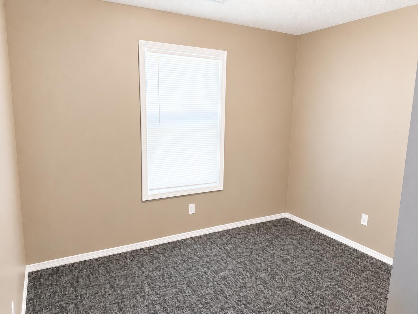 5005 Peach Drive Property Photo 4