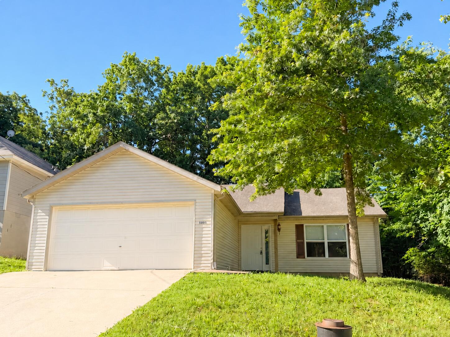 5005 Peach Drive Property Photo 7