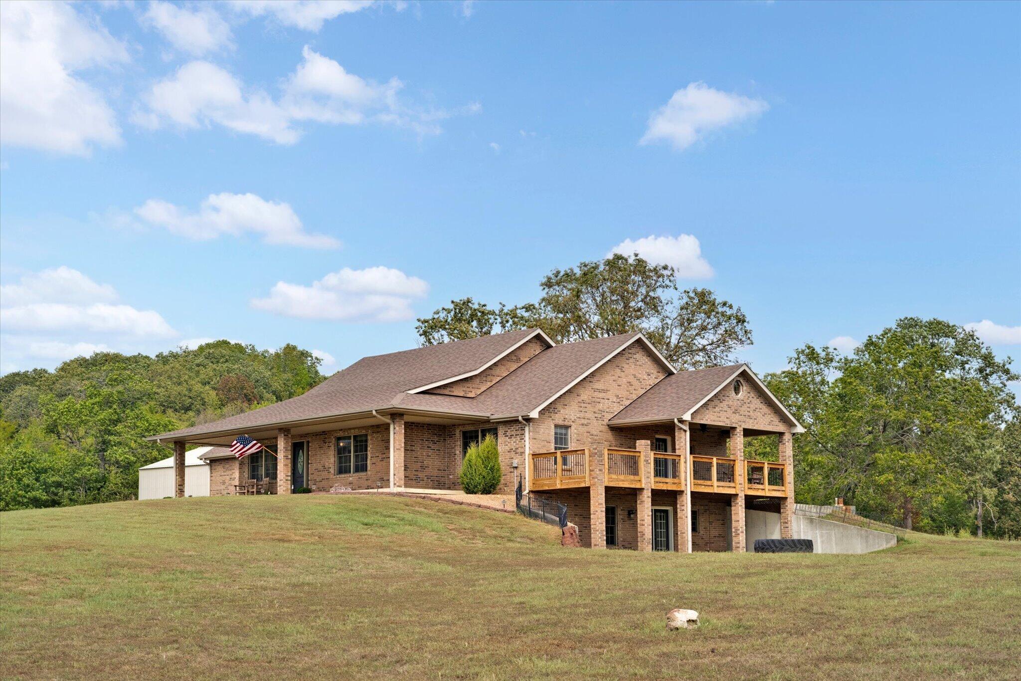 8070 Southeast 1100 Road Property Photo 2