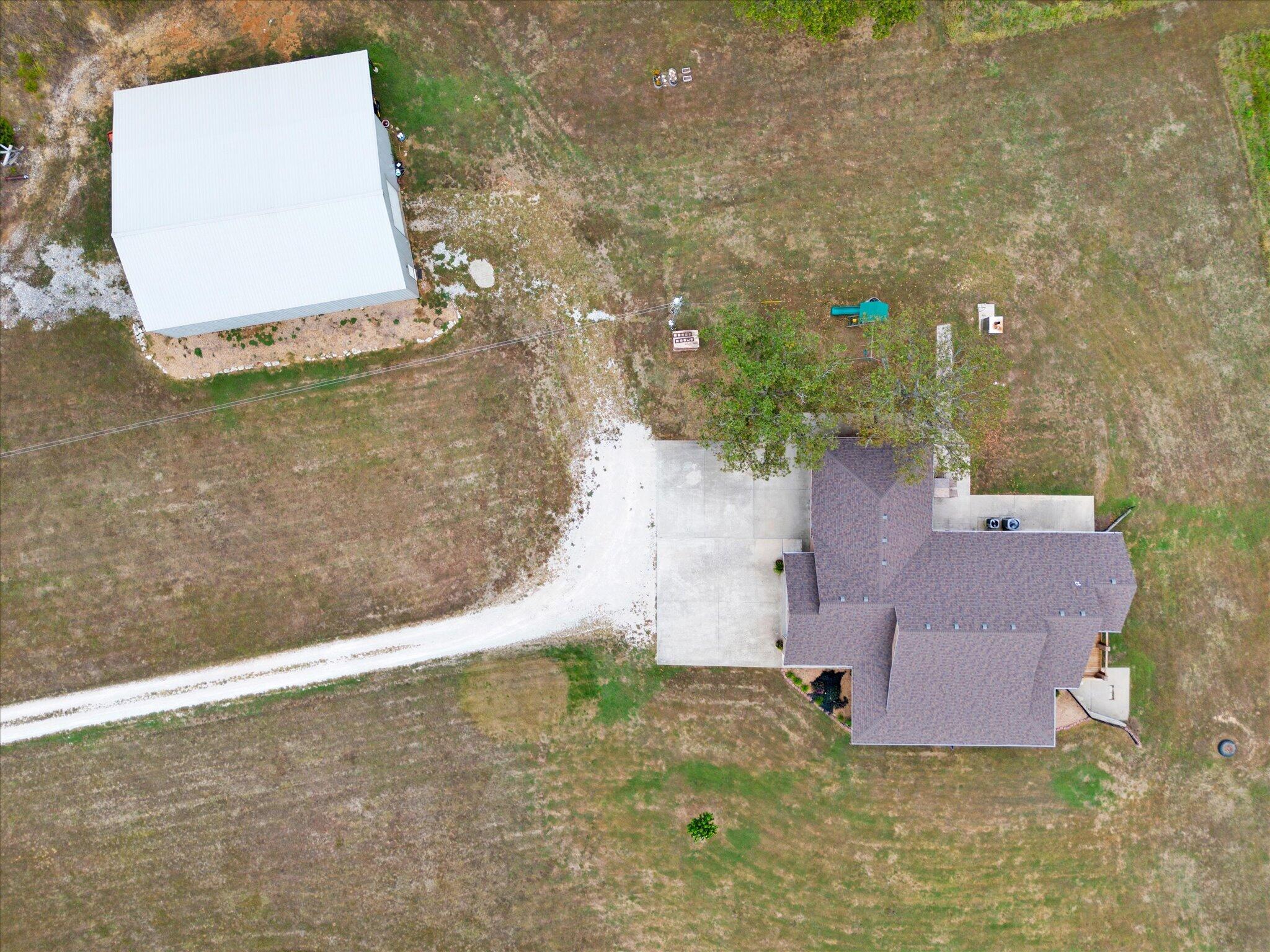 8070 Southeast 1100 Road Property Photo 47