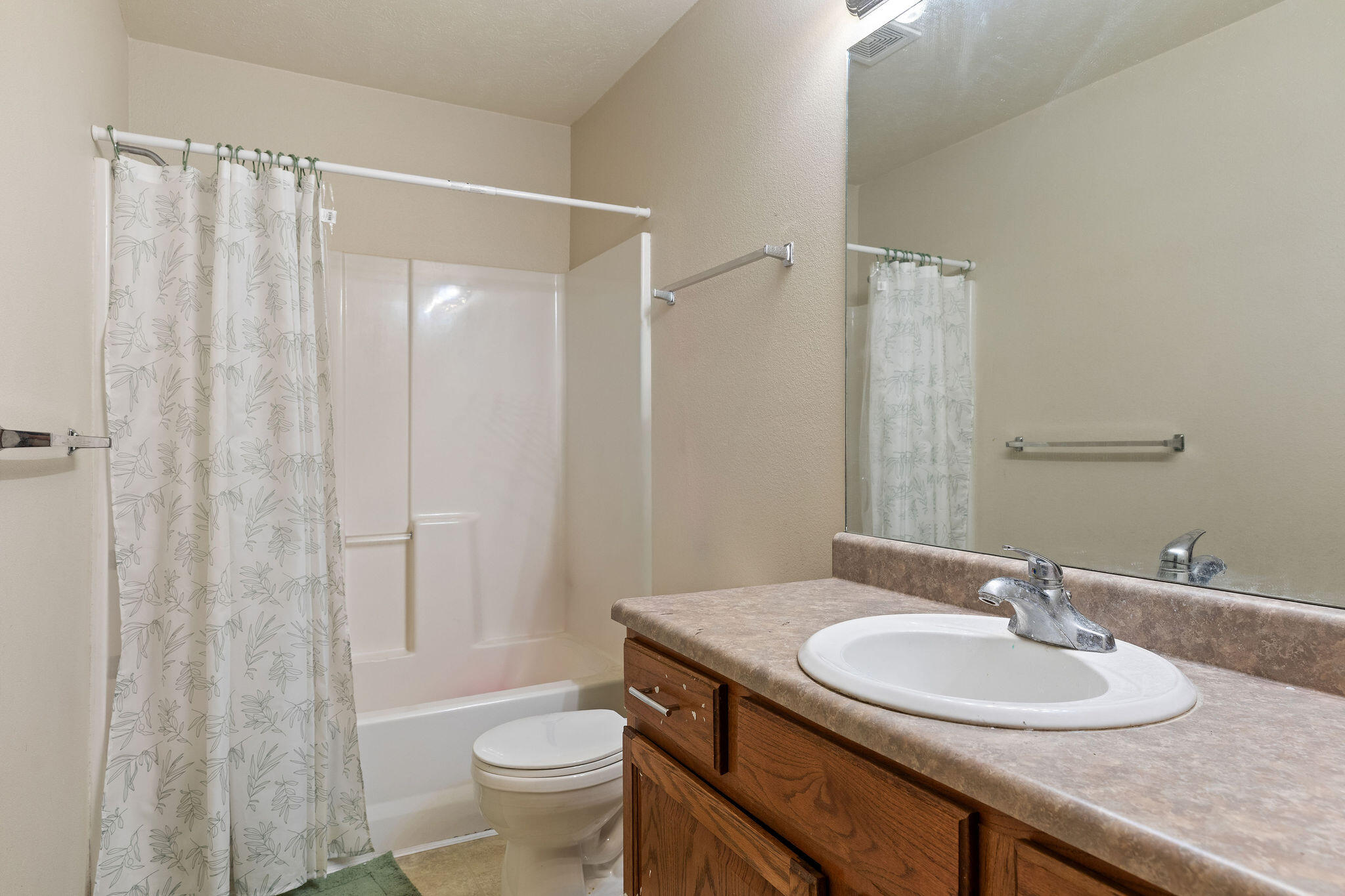 287 & 289 Forest Lane Property Photo 20