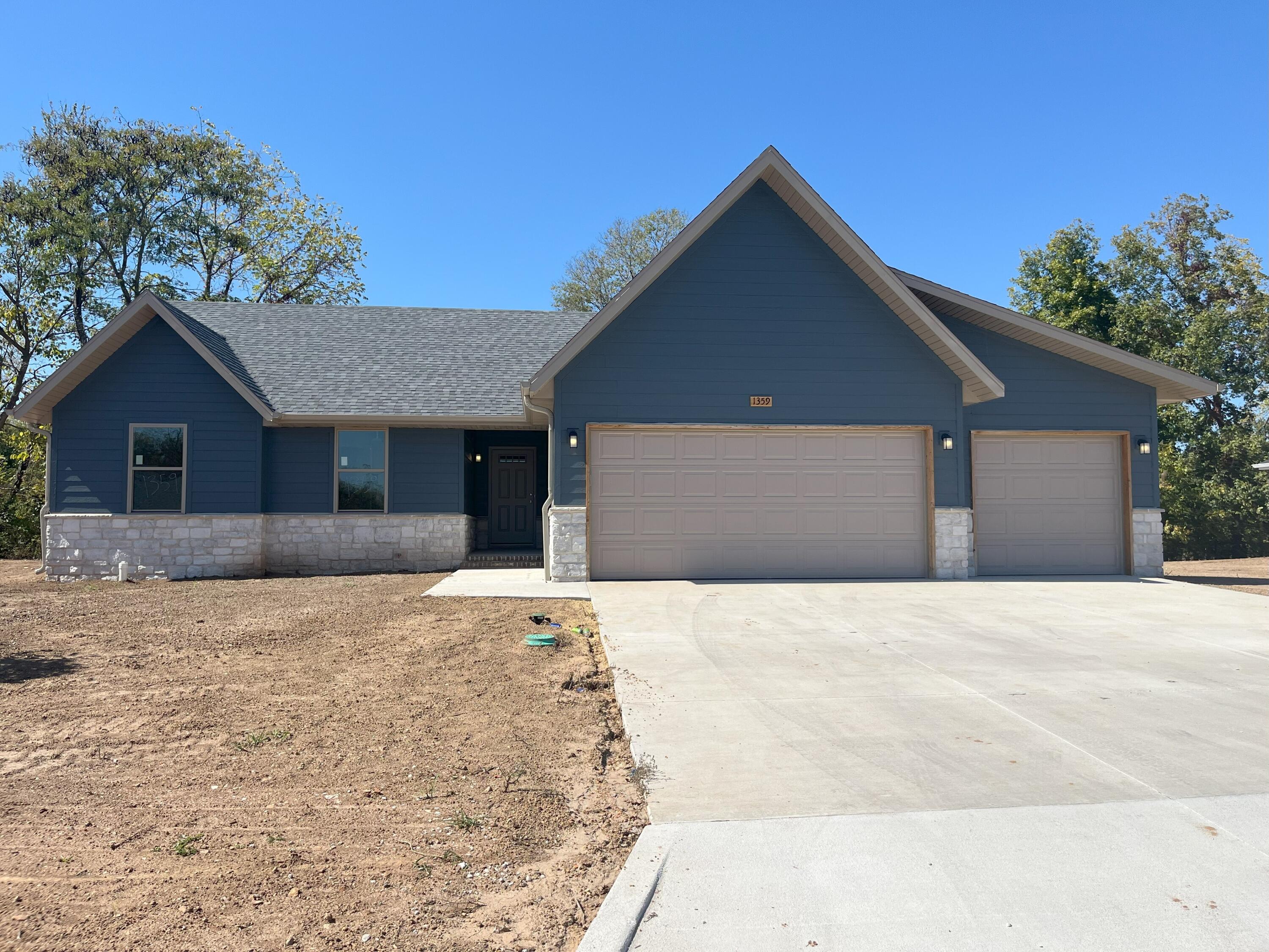 1359 South Mahn Avenue Property Photo 1