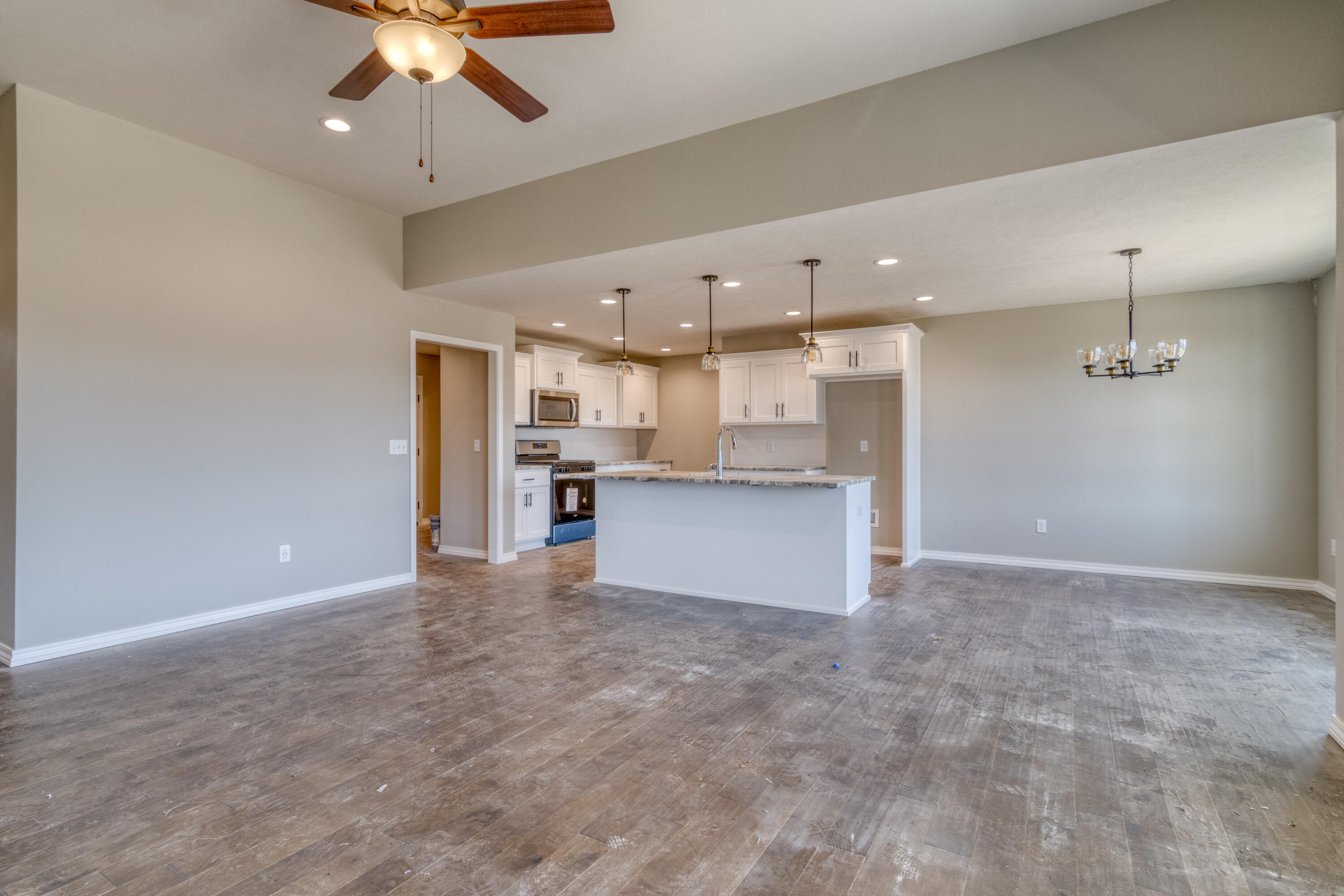 1362 South Mahn Avenue Property Photo 3