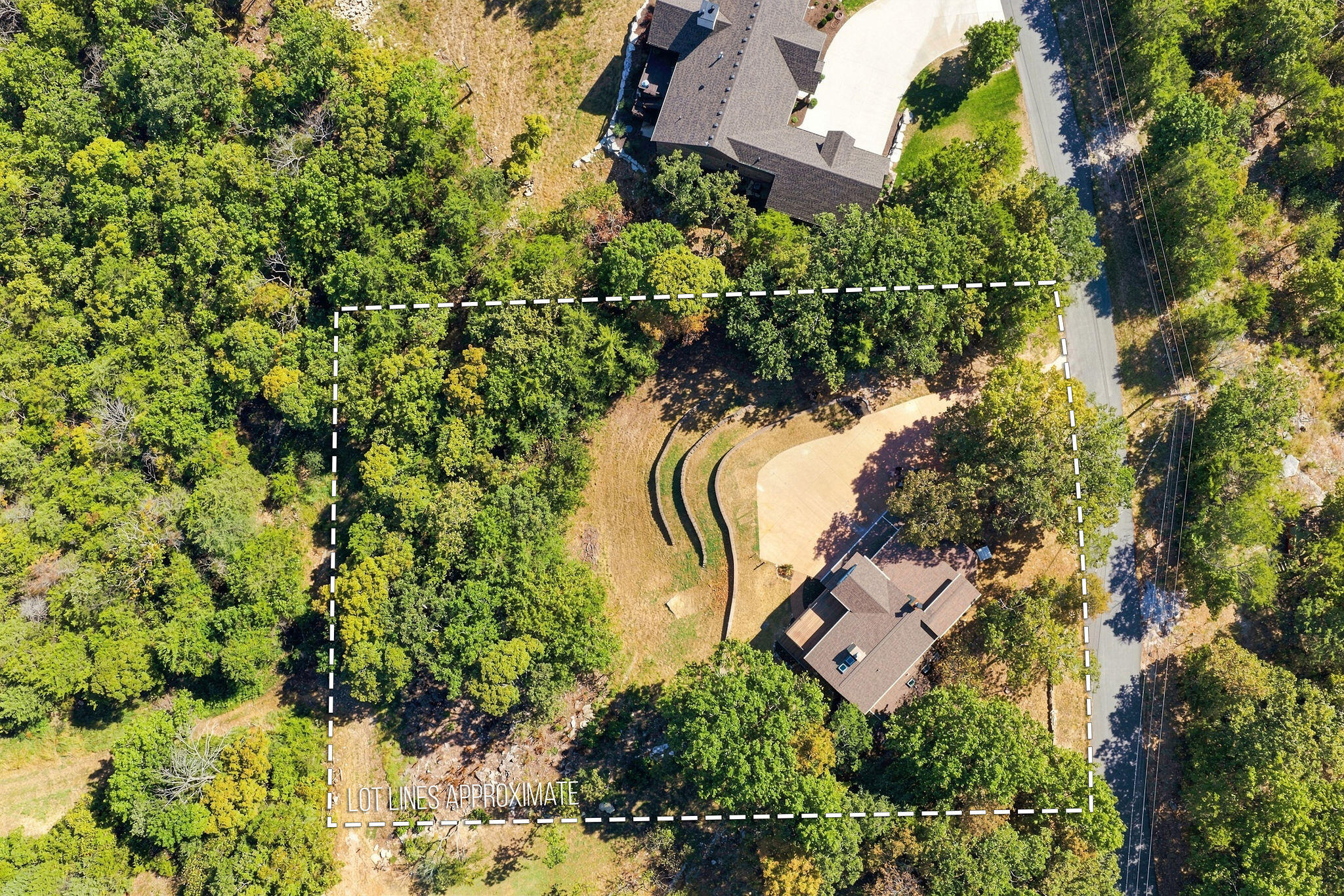 437 Waterfield Drive Property Photo 2