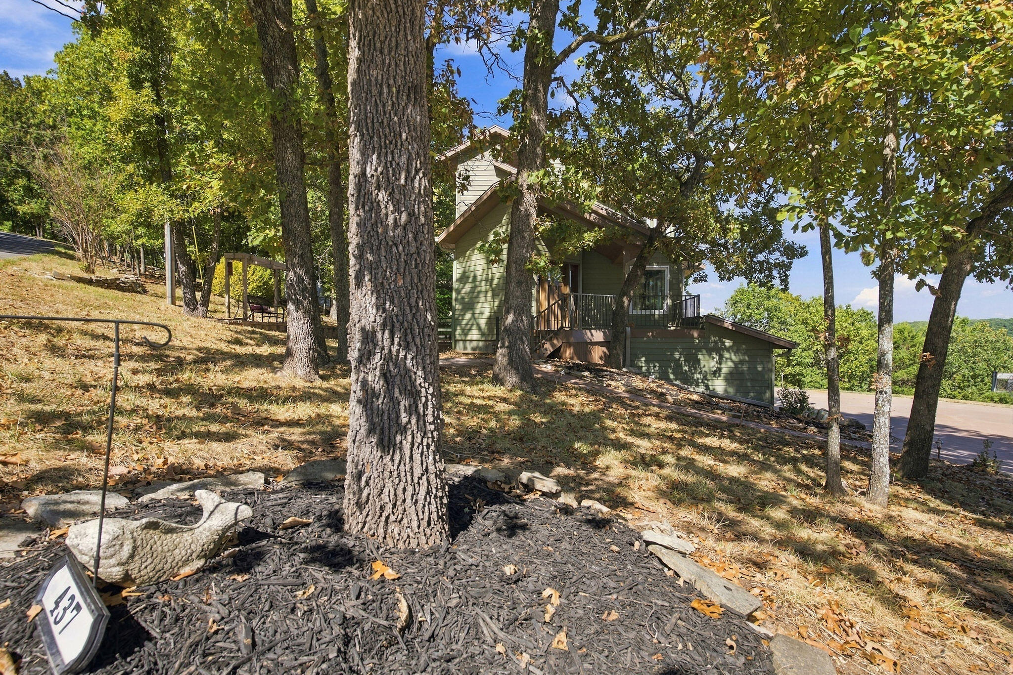 437 Waterfield Drive Property Photo 6