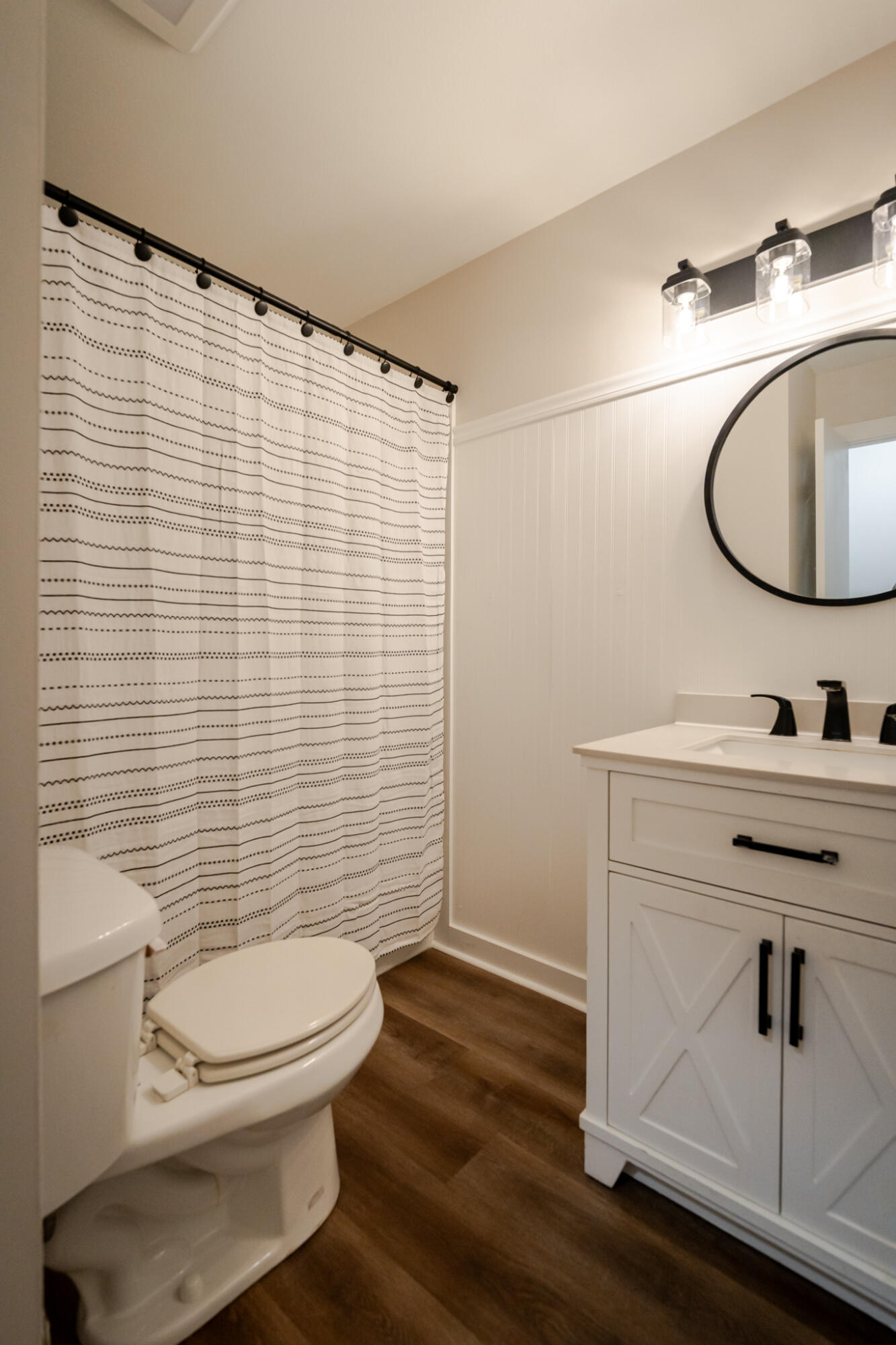 908 West Elm Street Property Photo 15