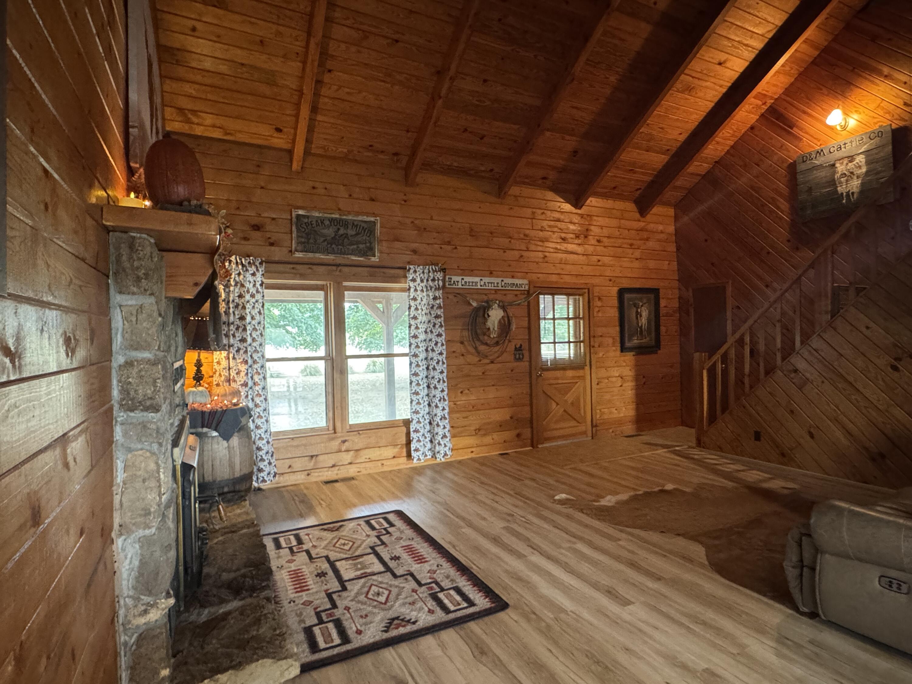 4452 South 70th Road Property Photo 14