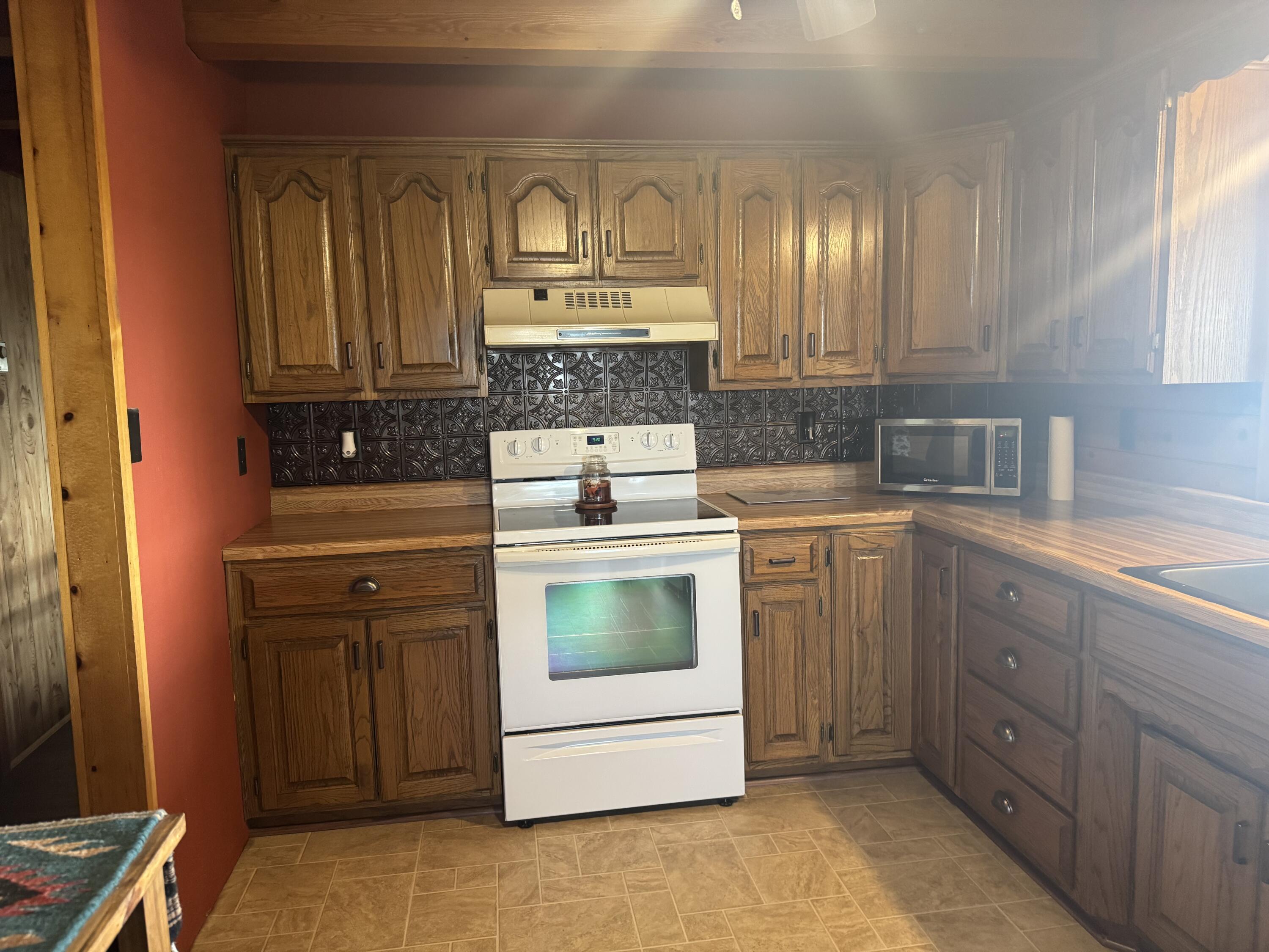 60335459 Property Photo 16