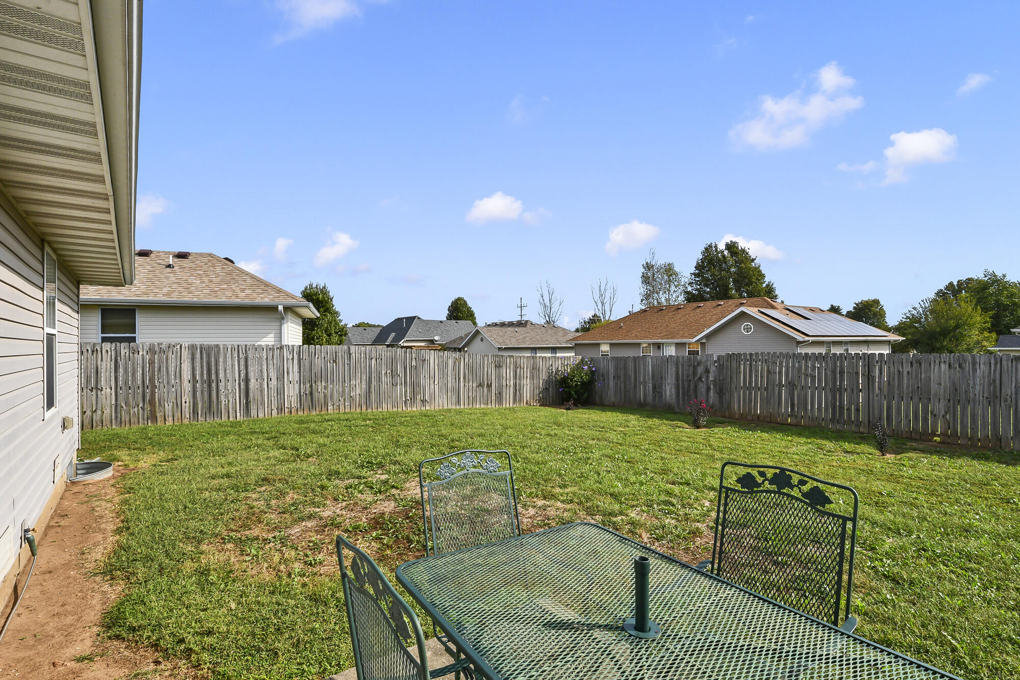 526 North Taylor Drive Property Photo 34