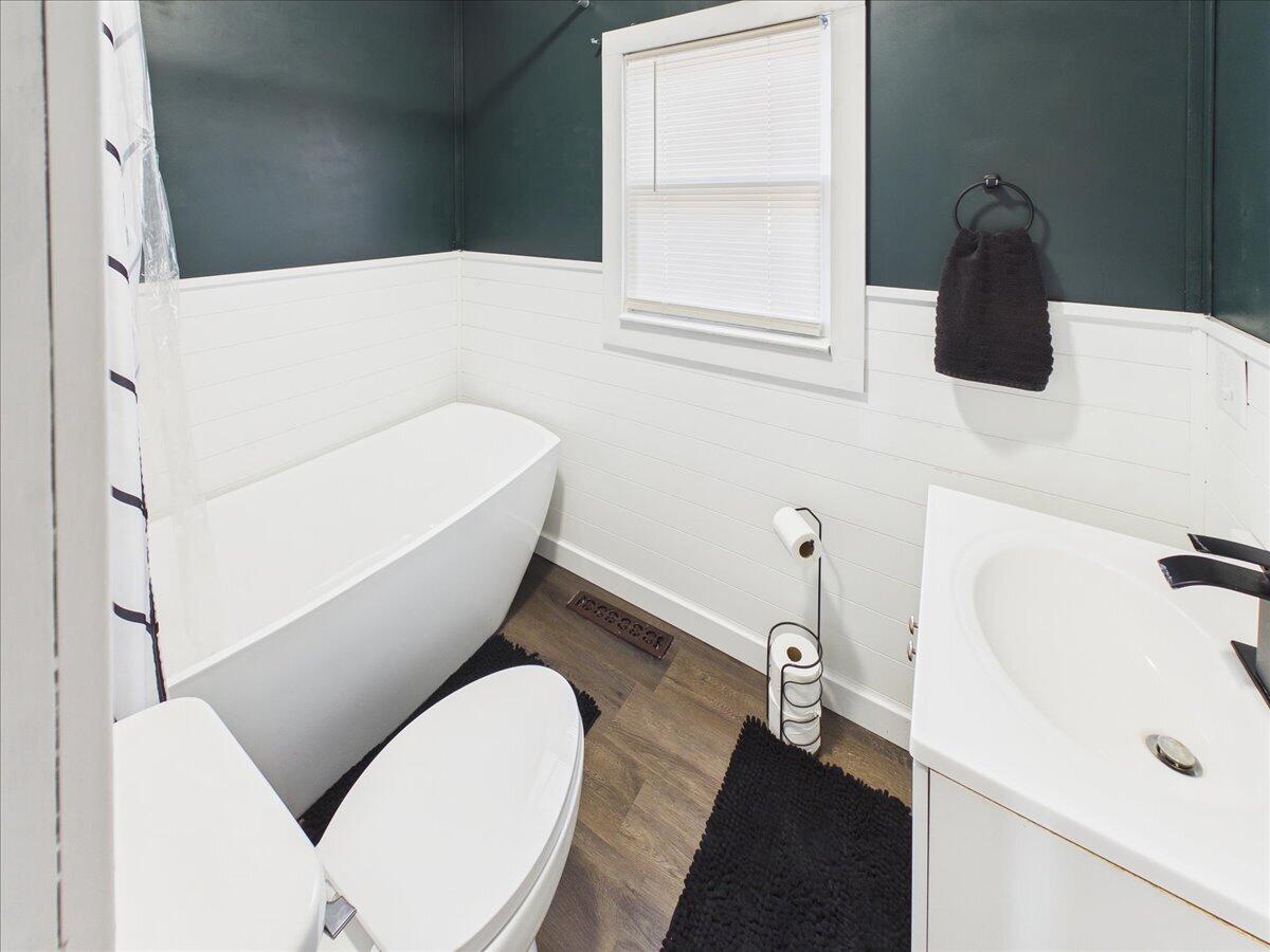 1115 South Locust Street Property Photo 23