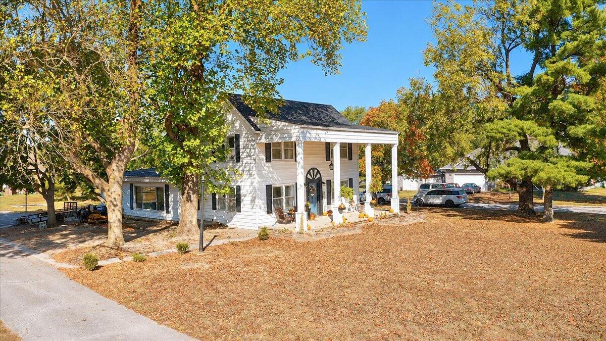 1115 South Locust Street Property Photo 42