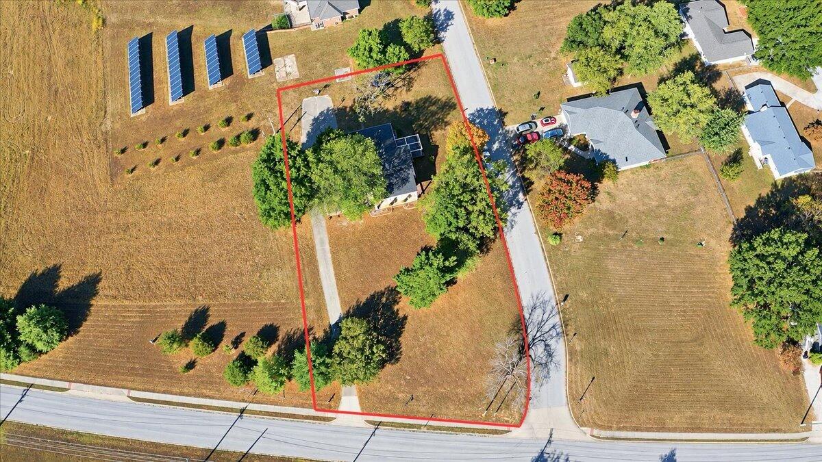 1115 South Locust Street Property Photo 44