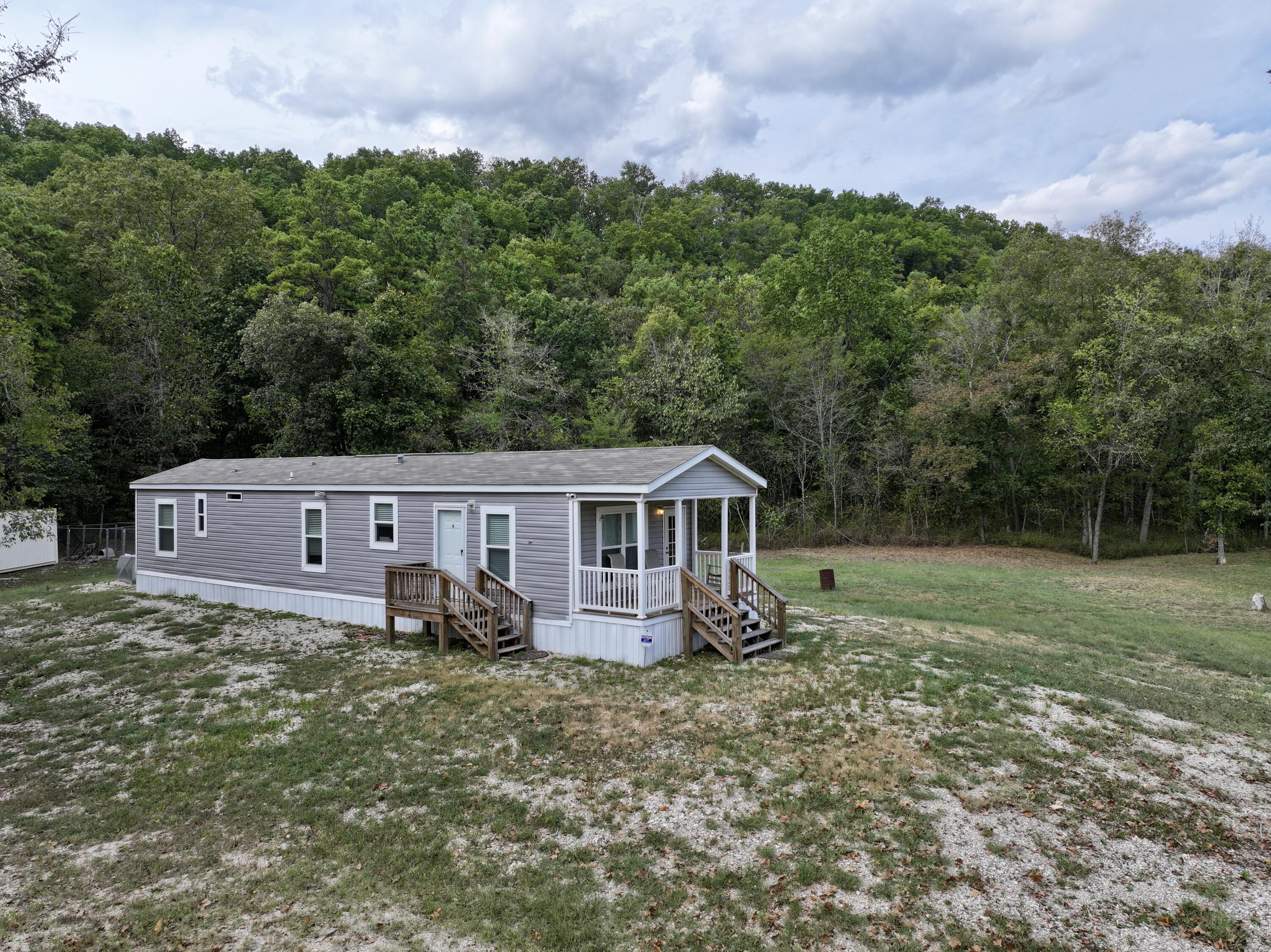 347 Bristol Cemetery Road Property Photo 1