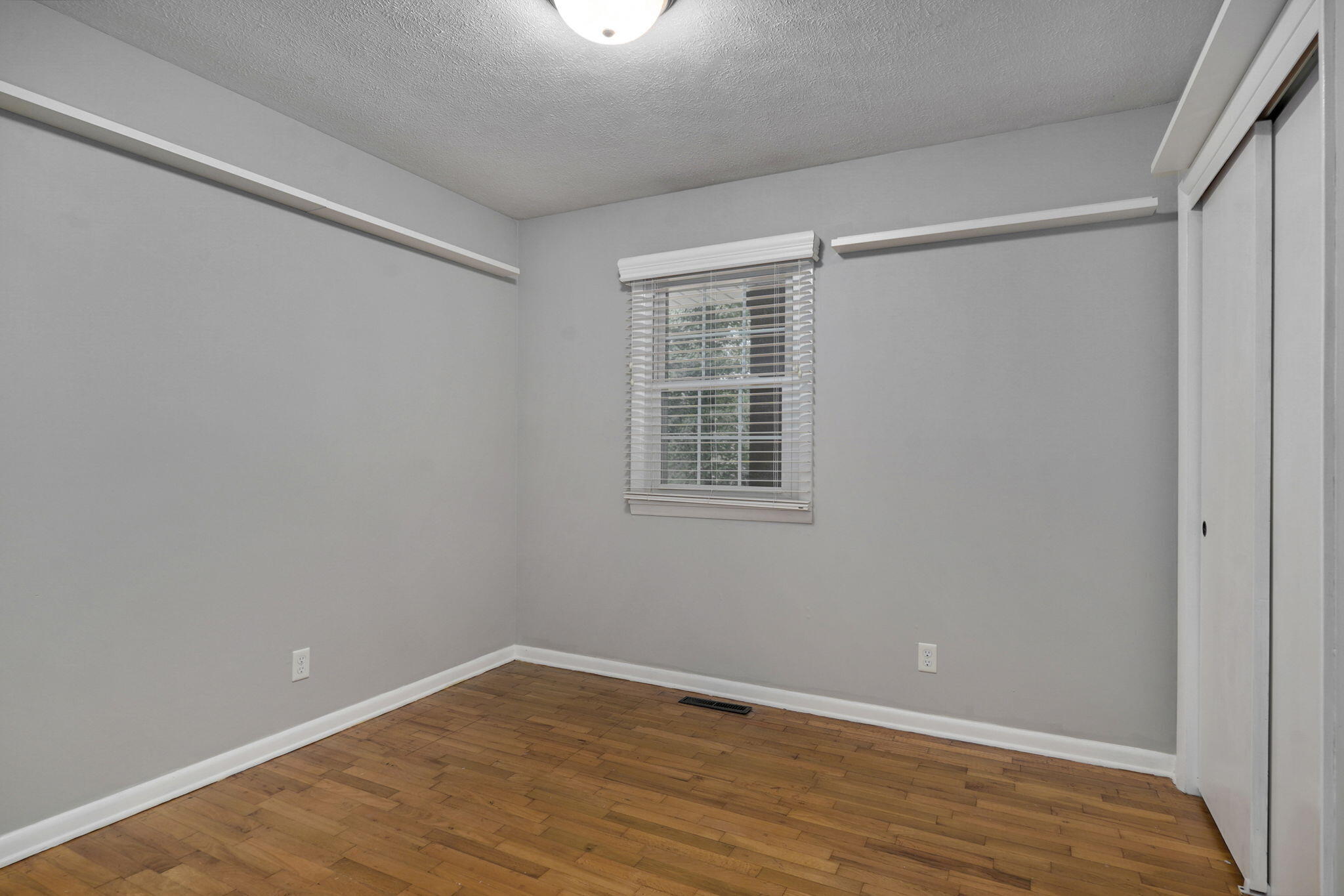 3544 South Franklin Avenue Property Photo 15