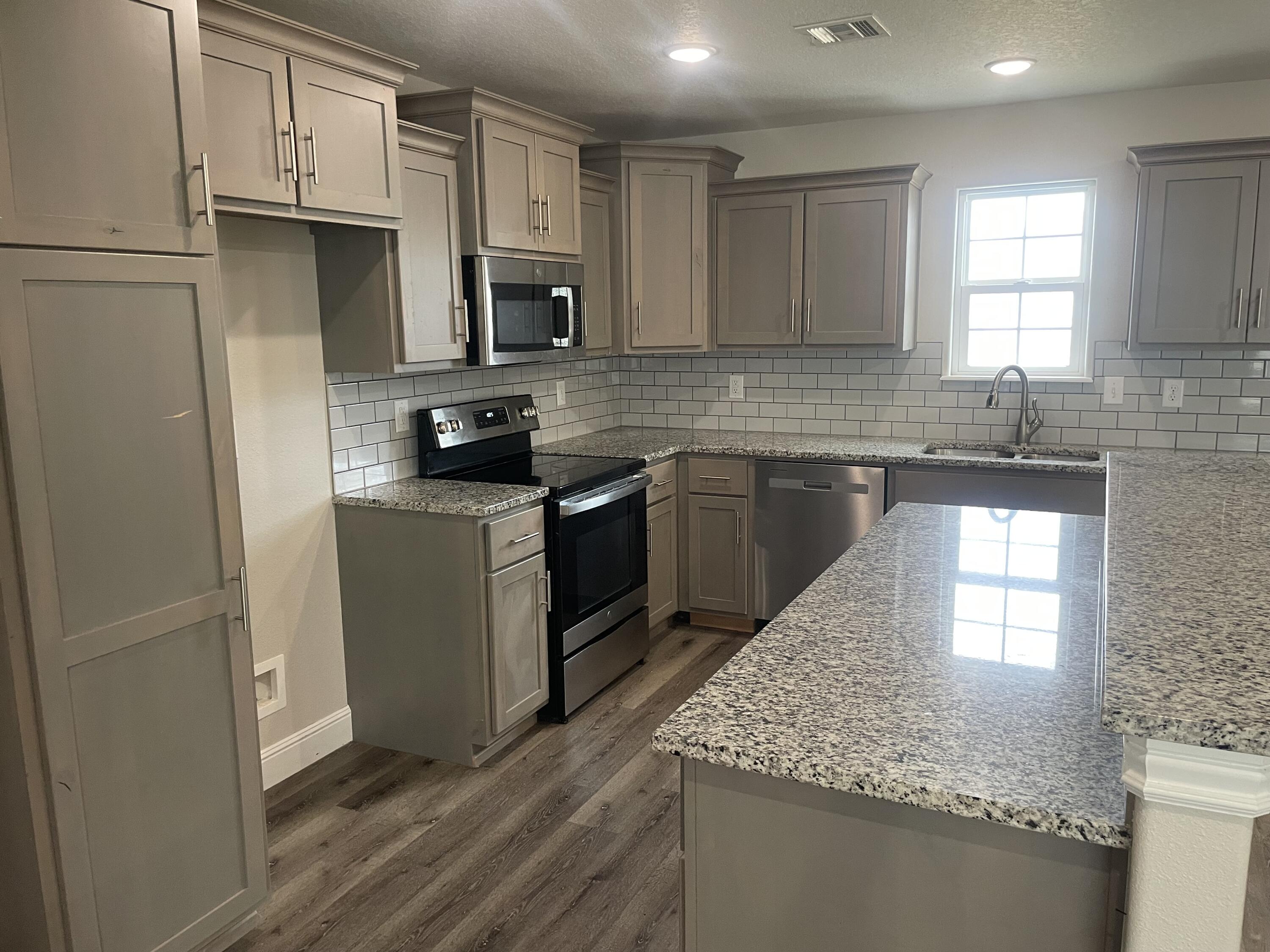 1106 Aundria Avenue Property Photo 12
