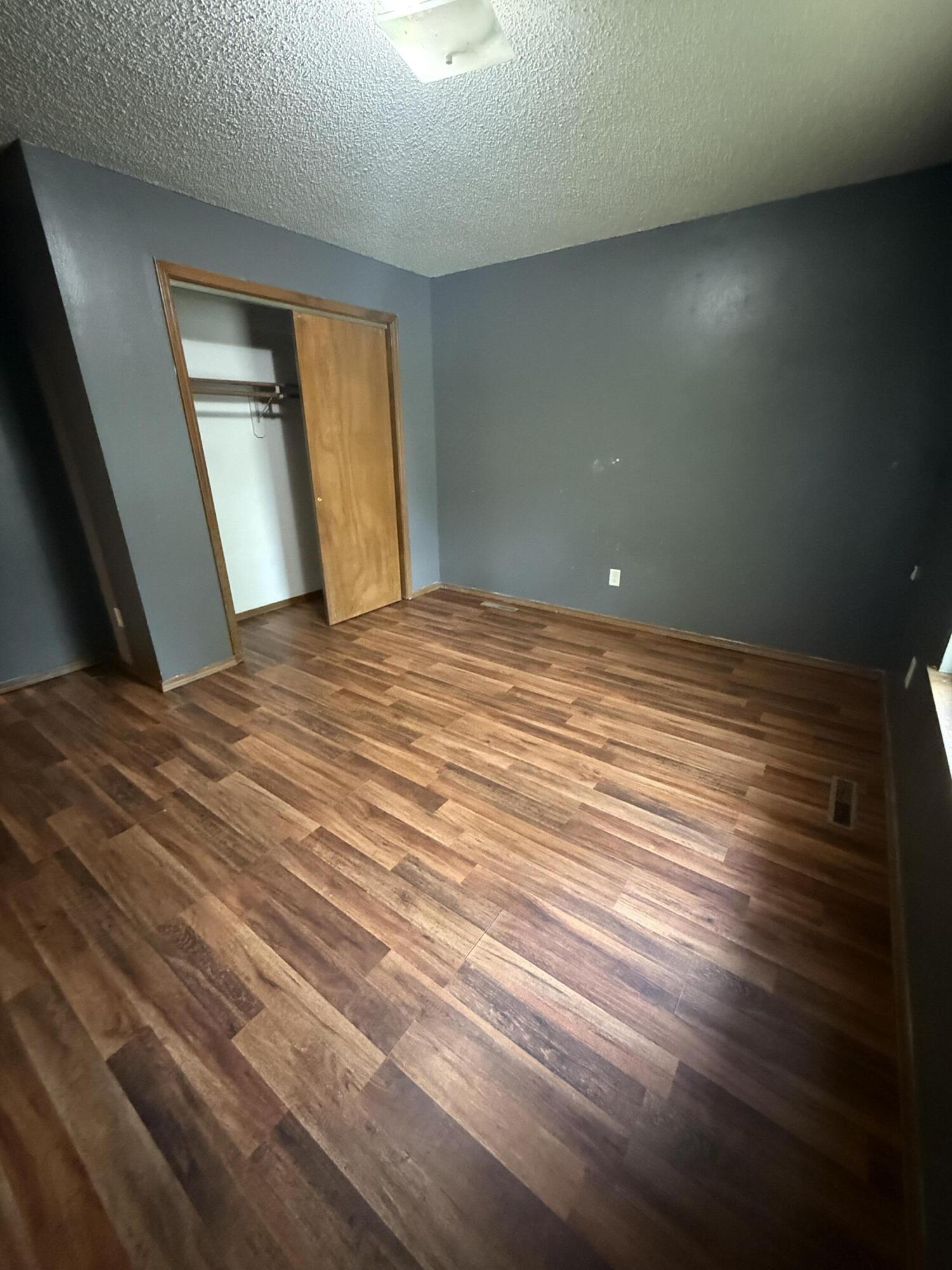 1001 North 13th Avenue Property Photo 13