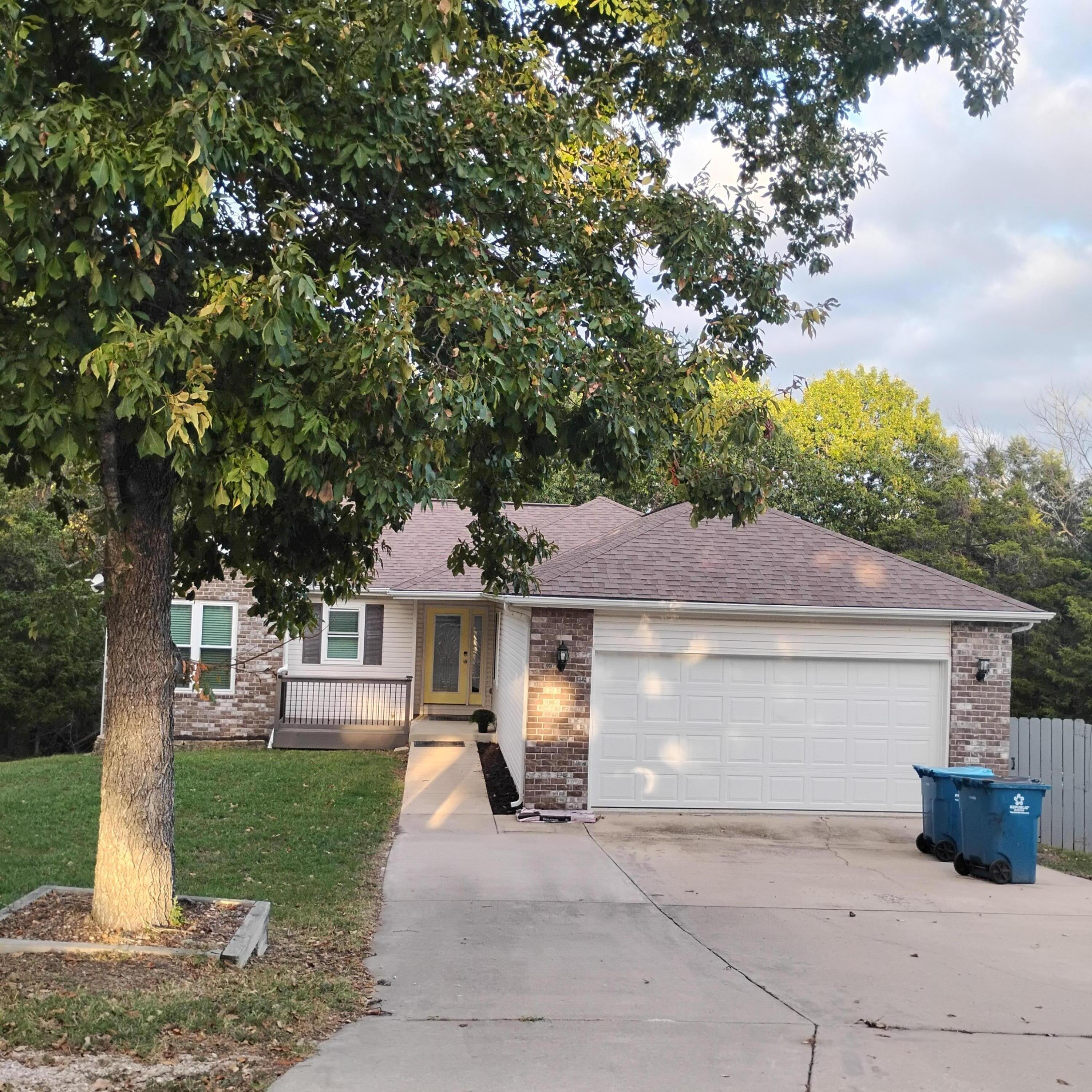 305 Meadow North Property Photo 1