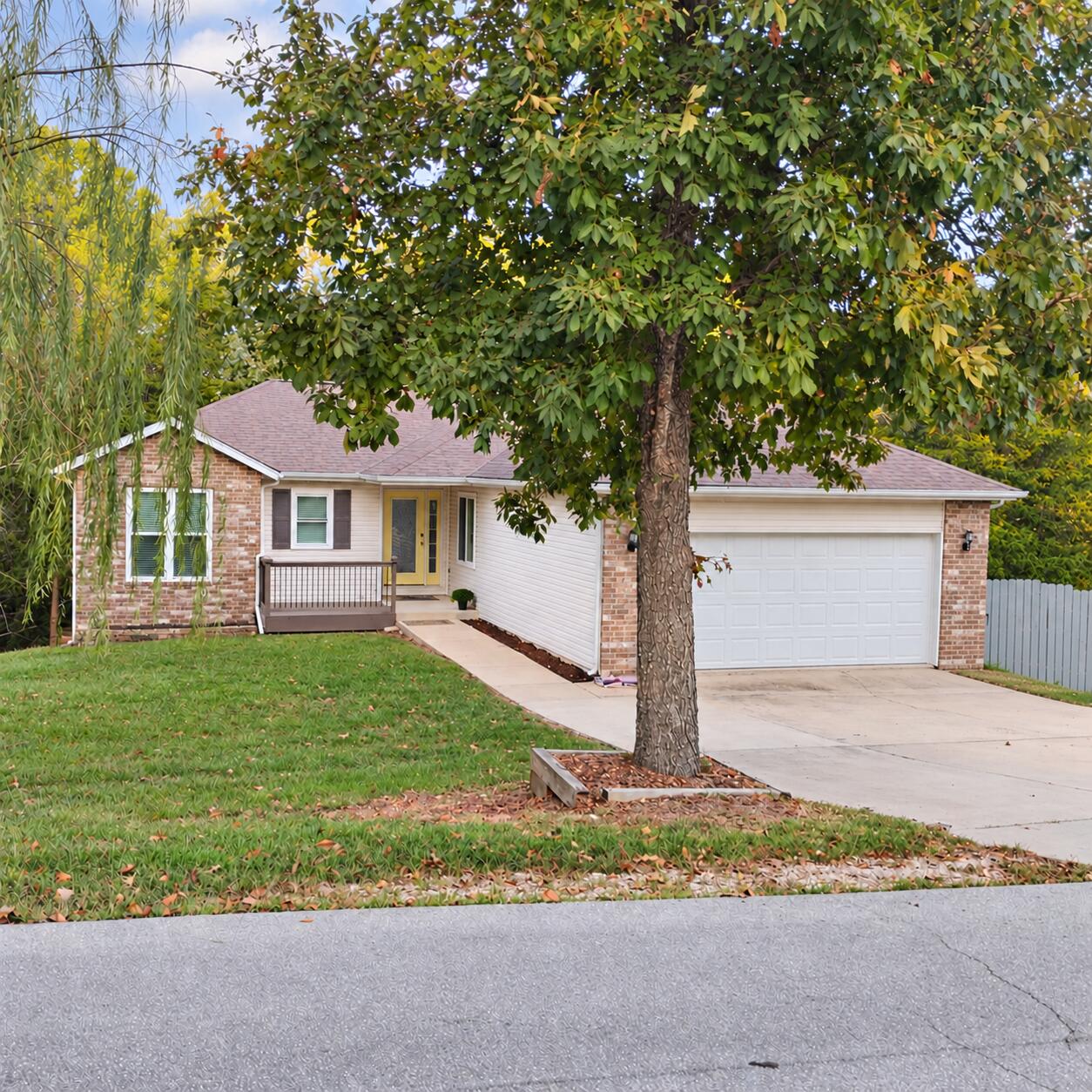 305 Meadow North Property Photo 1