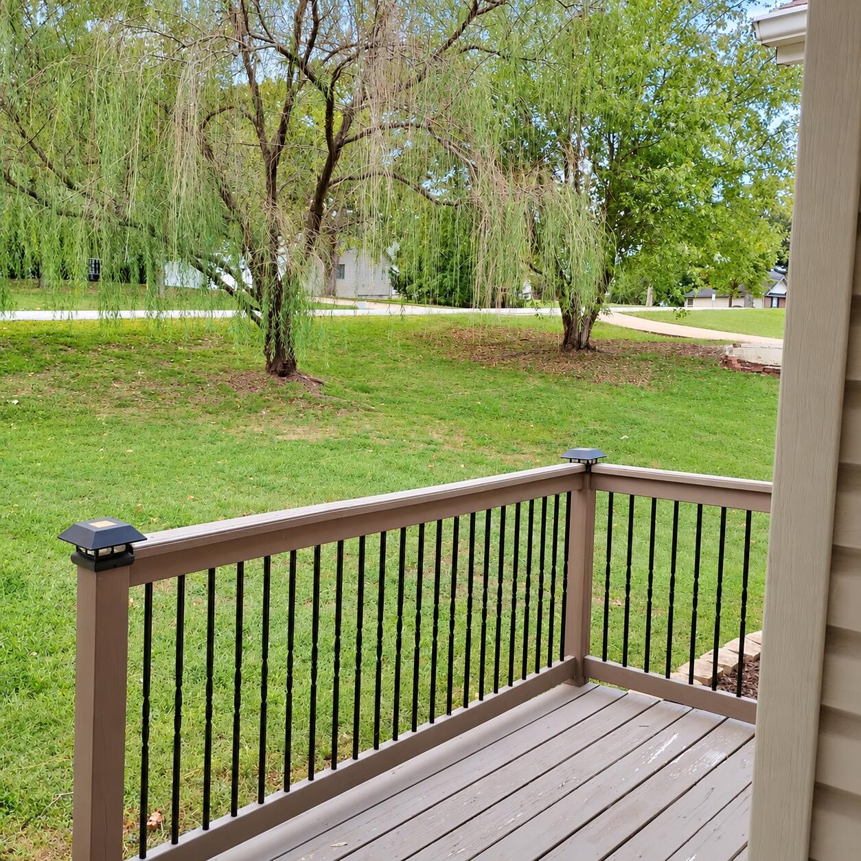 305 Meadow North Property Photo 4