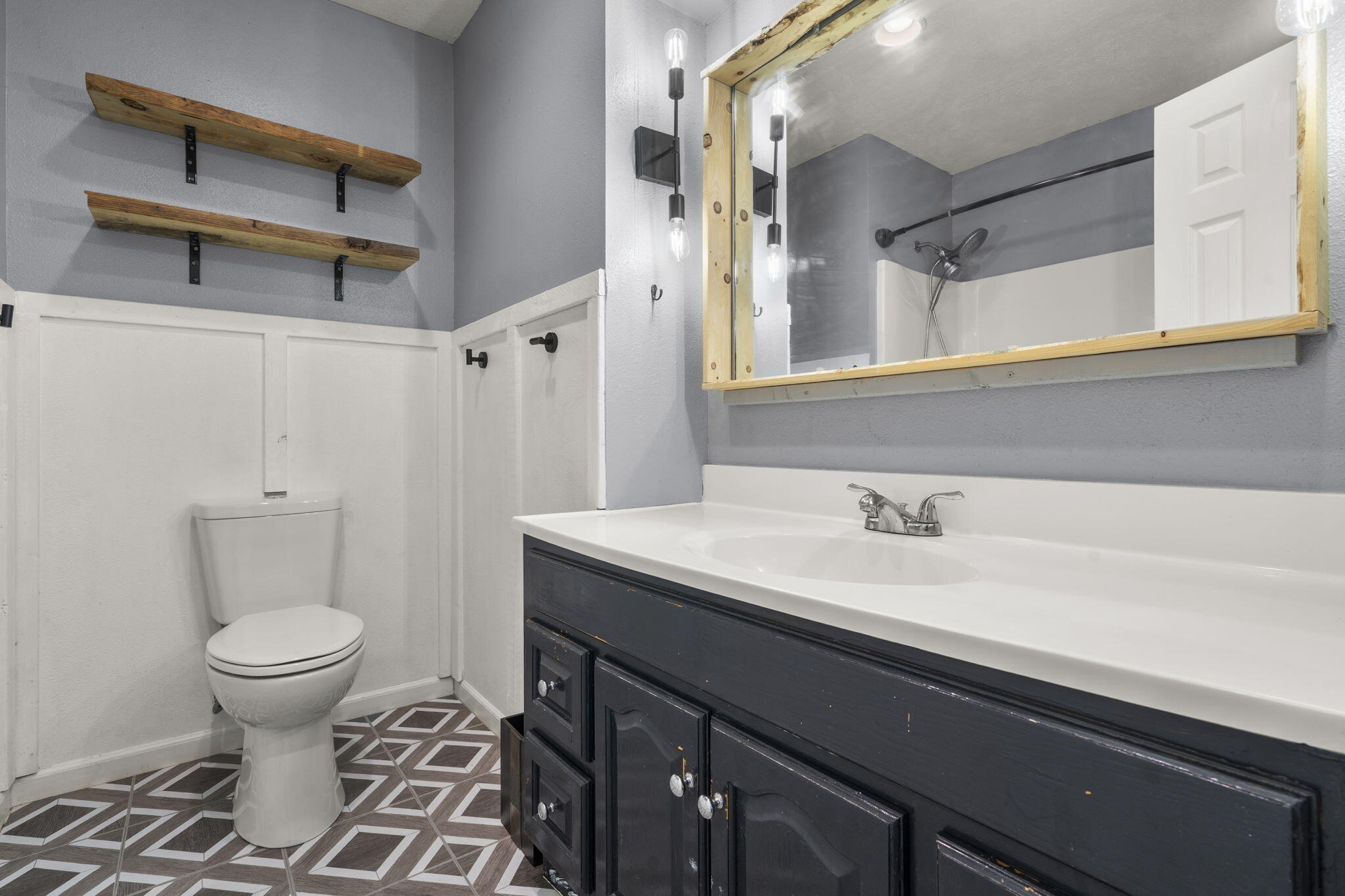 810 Knox Avenue Property Photo 20