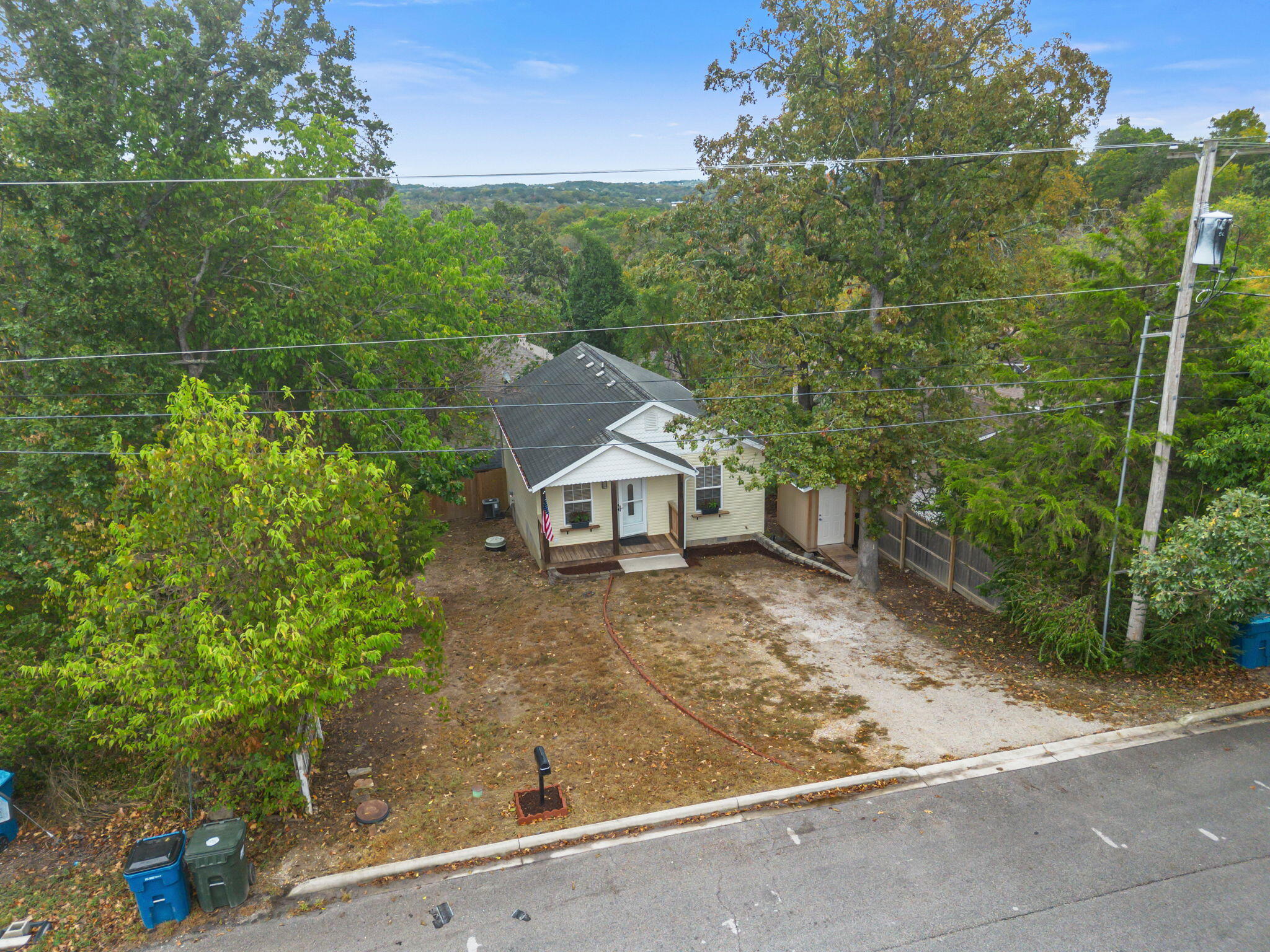 810 Knox Avenue Property Photo 32