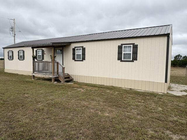 17330 Lawrence 2240 Property Photo 2