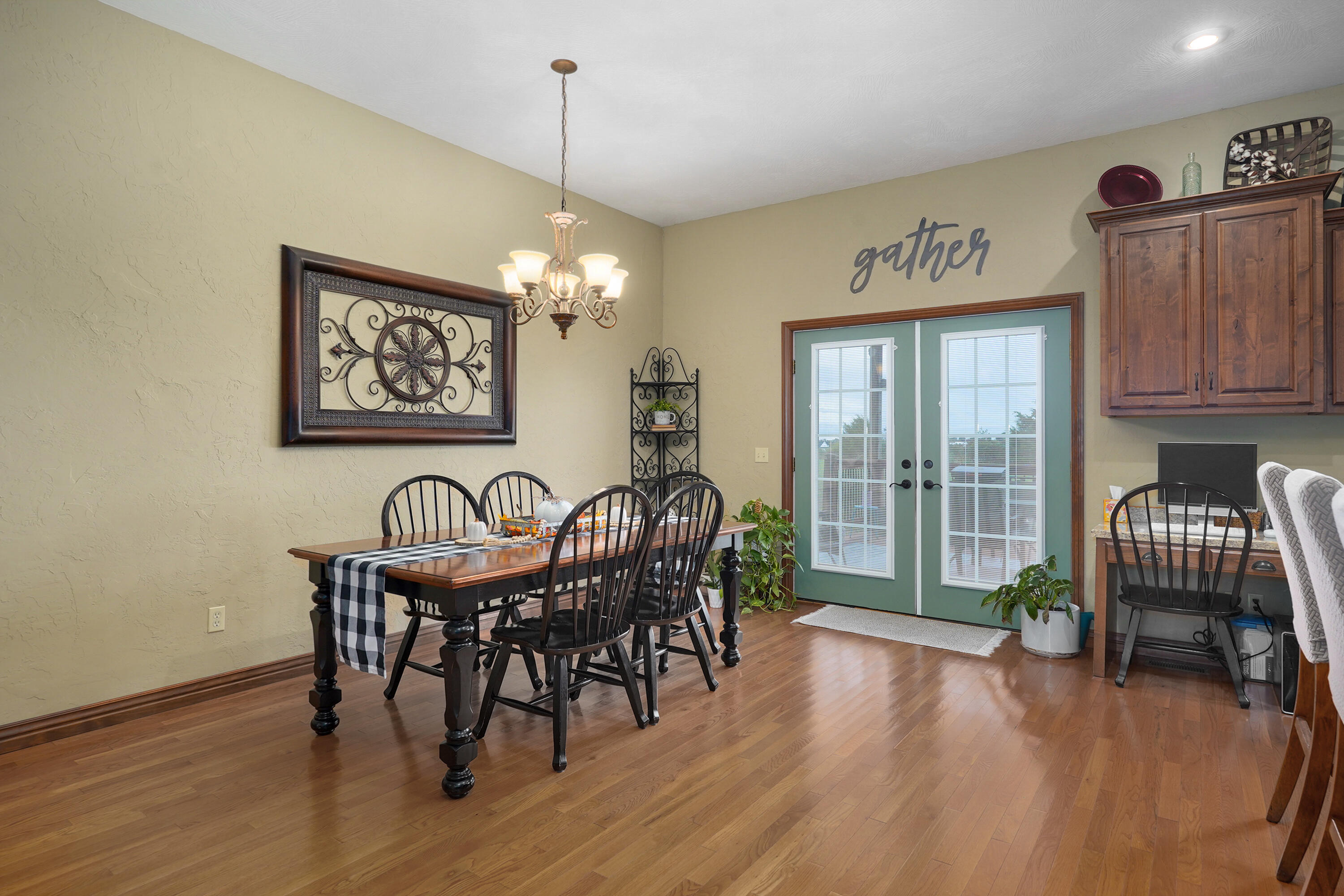 366 Mount Sinai Road Property Photo 13