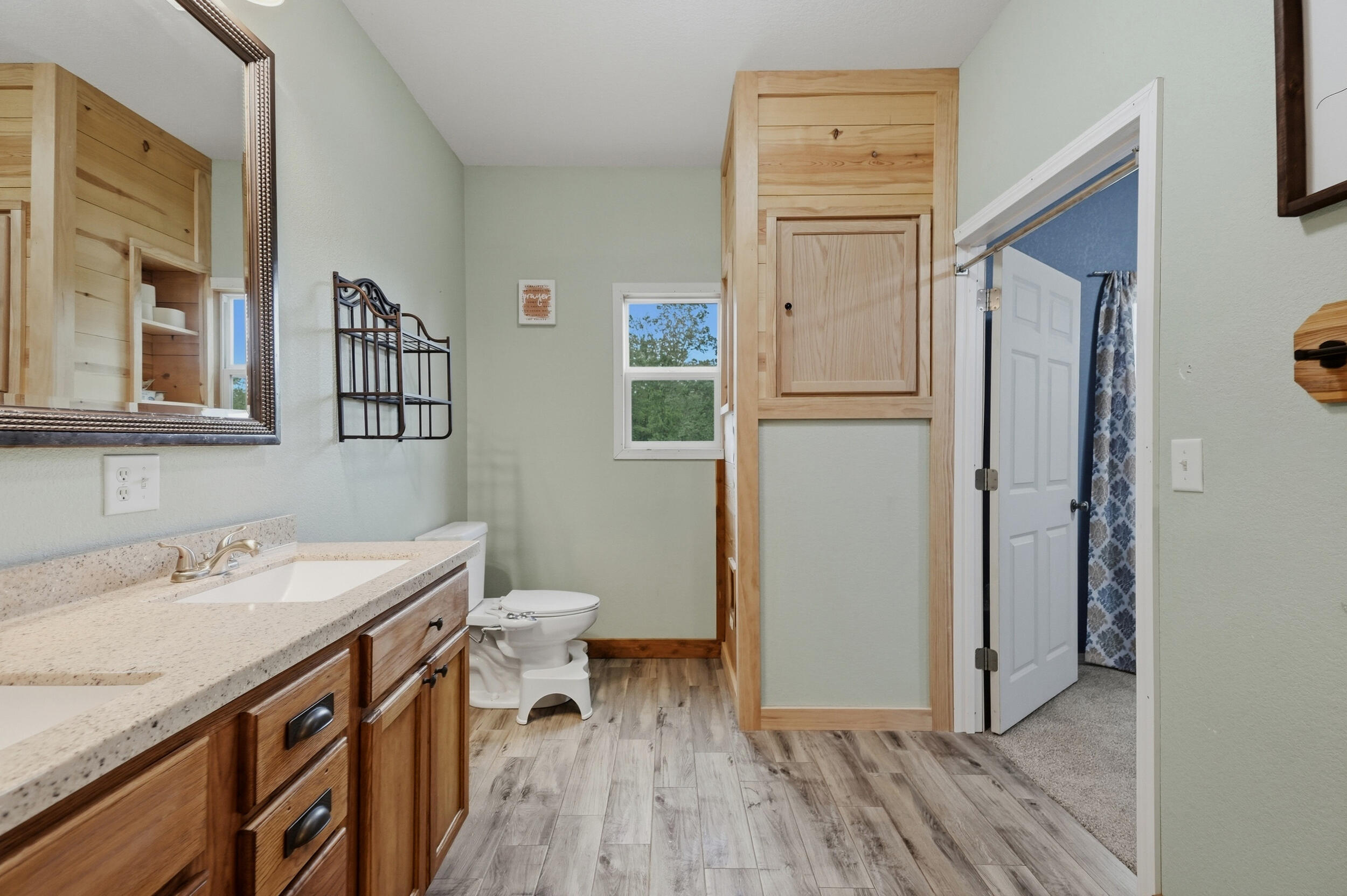 28559 Farm Road 1190 Property Photo 19