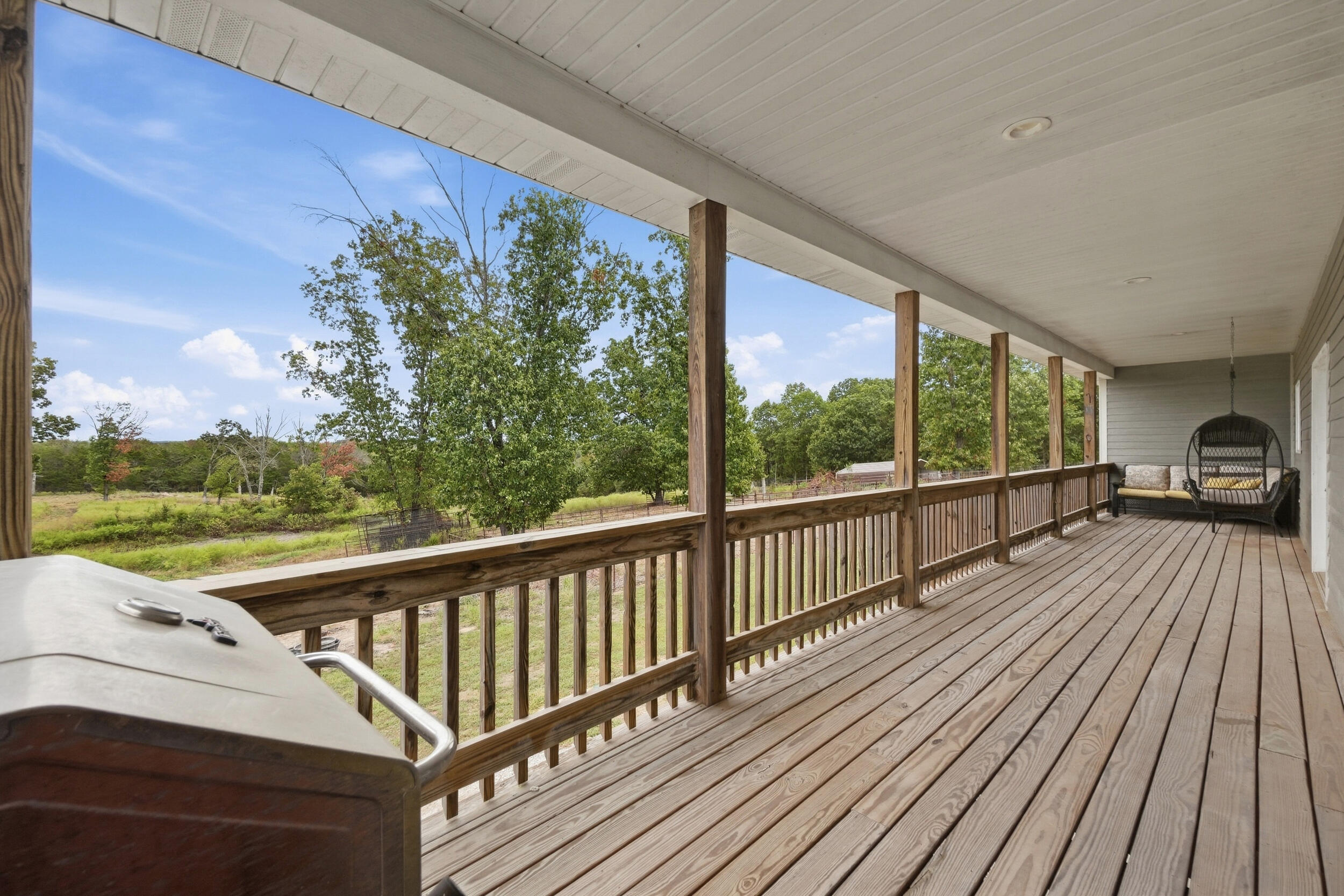 28559 Farm Road 1190 Property Photo 24