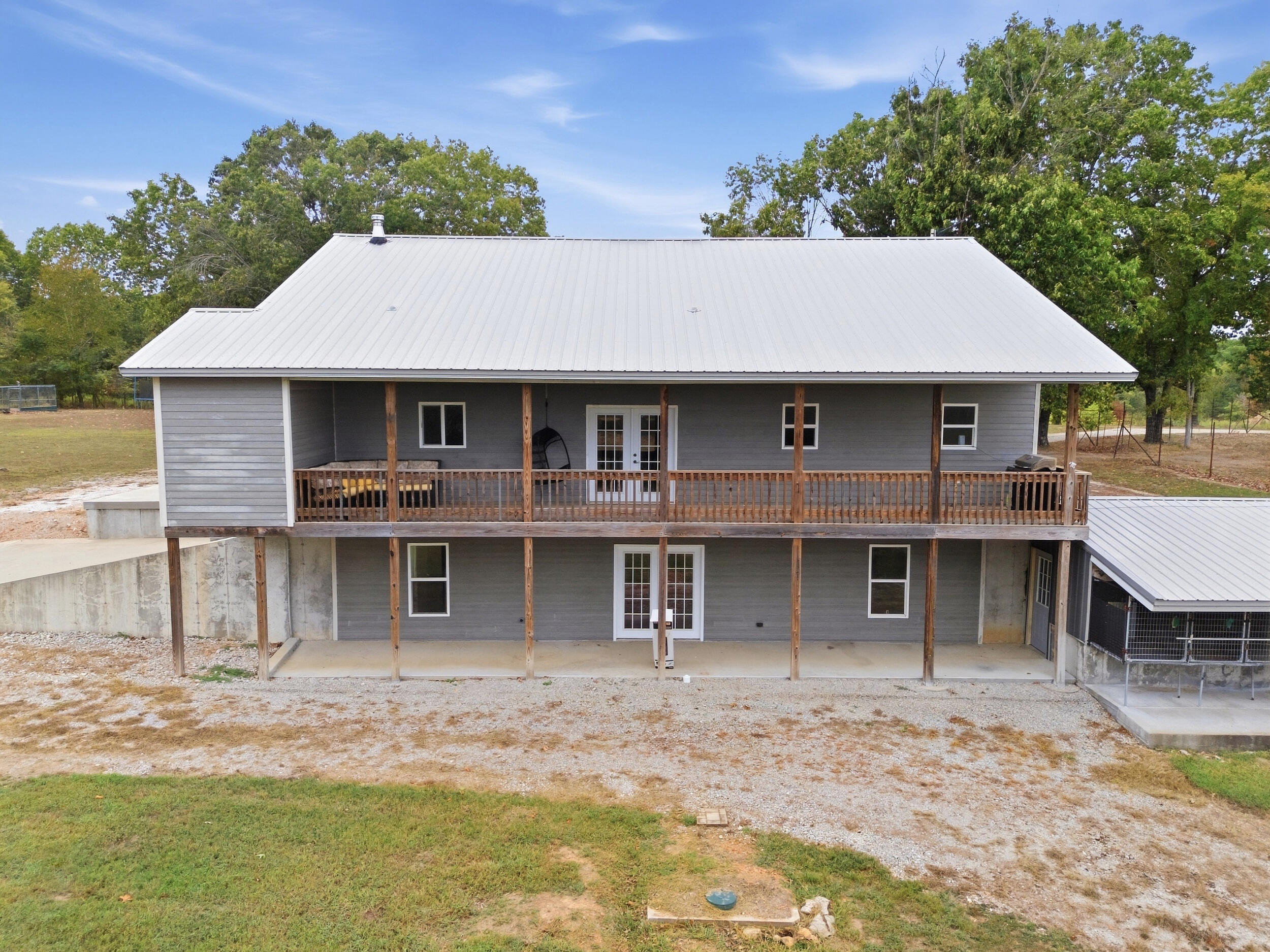 28559 Farm Road 1190 Property Photo 2