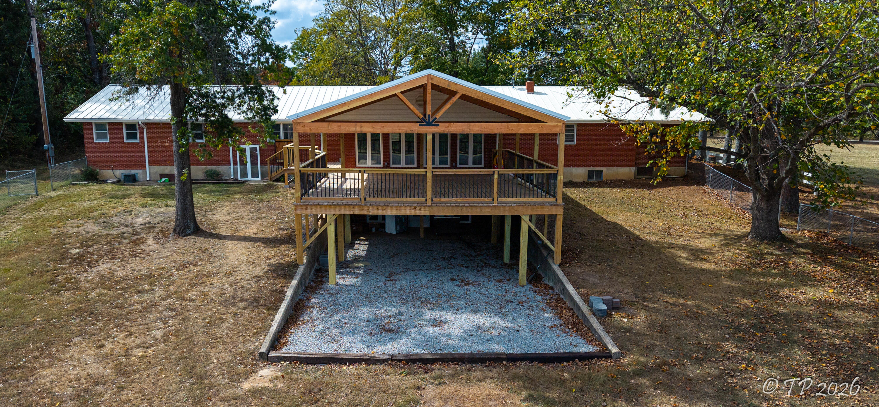 2816 Burke Avenue Property Photo 2