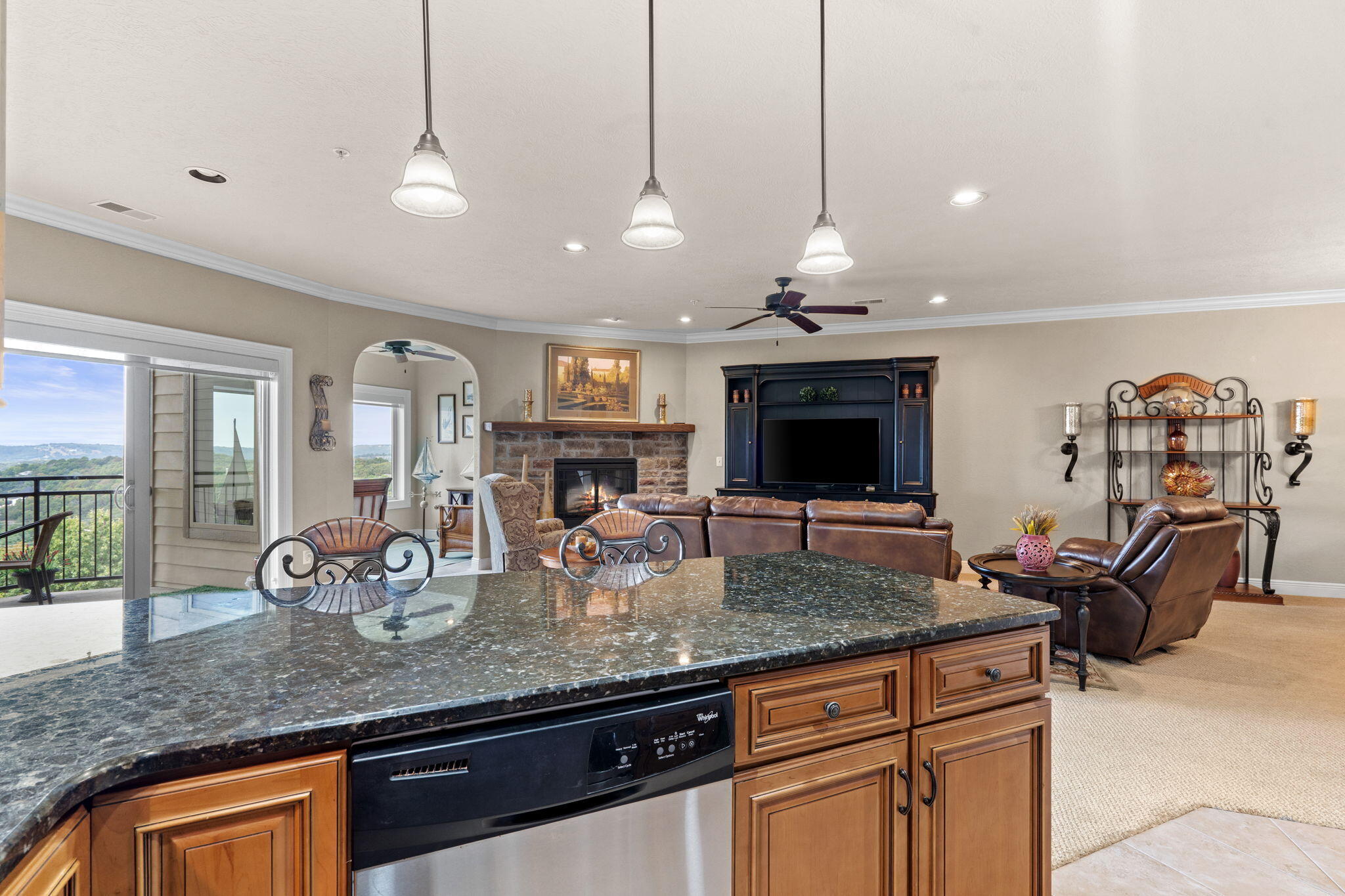 130 Royal Vista Drive 605 Property Photo 32