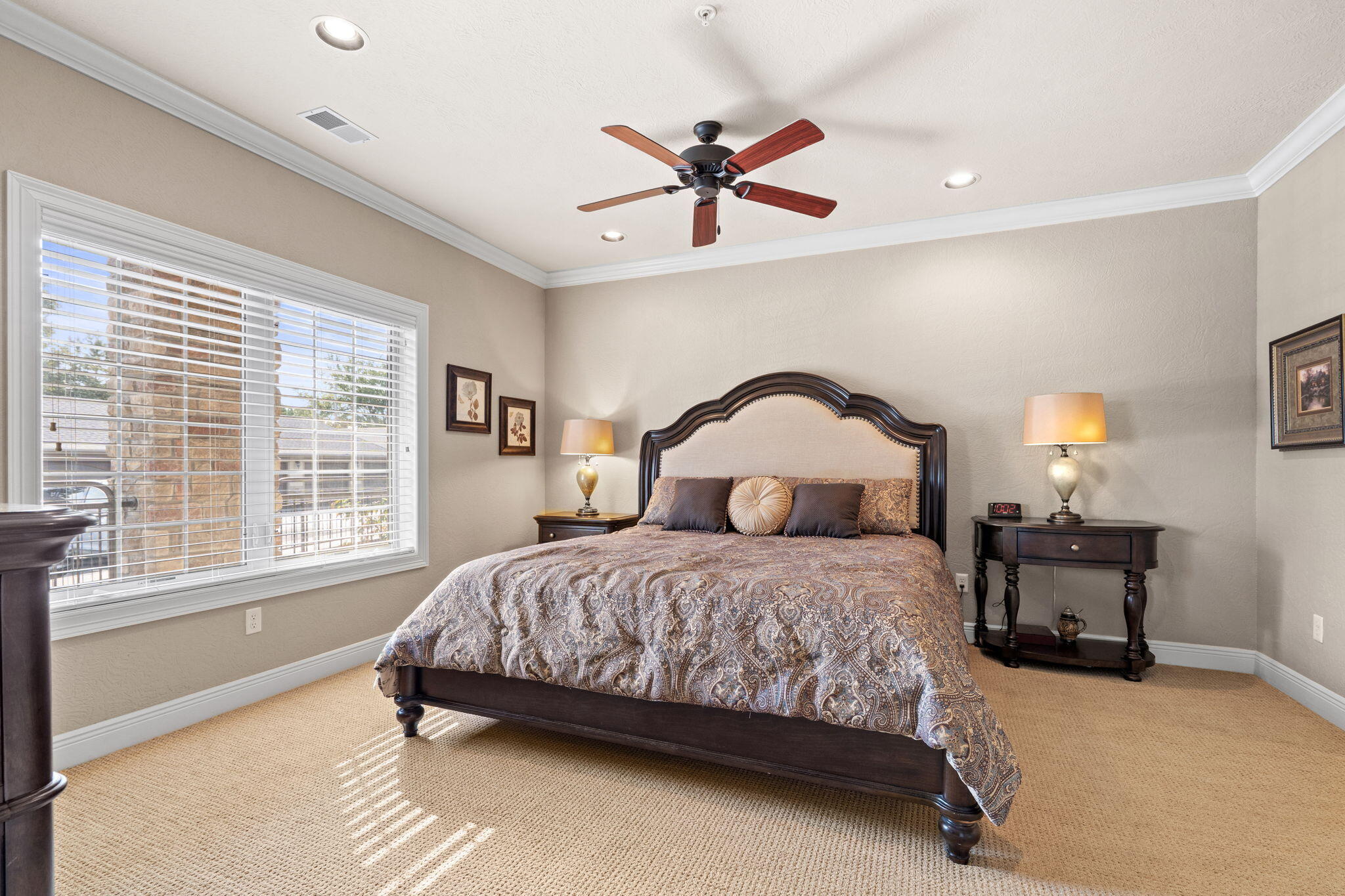 130 Royal Vista Drive 605 Property Photo 34