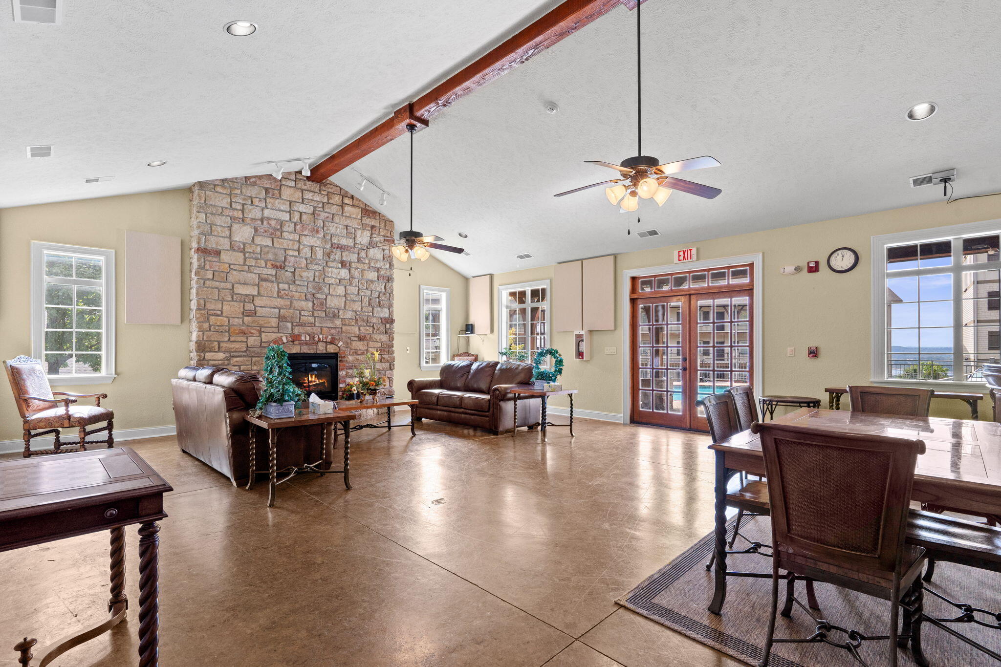 130 Royal Vista Drive 605 Property Photo 62