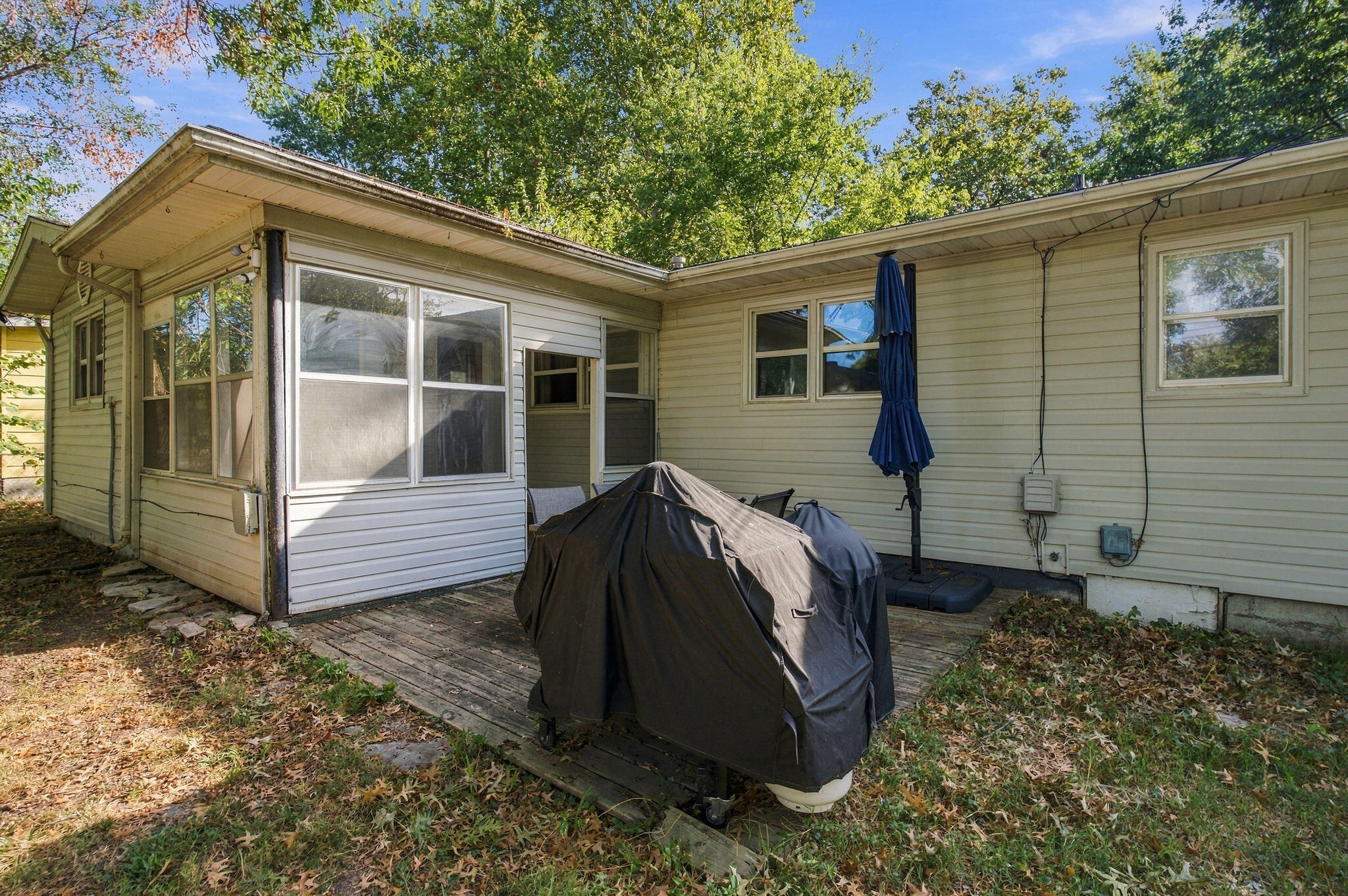 617 North Elmwood Avenue Property Photo 28