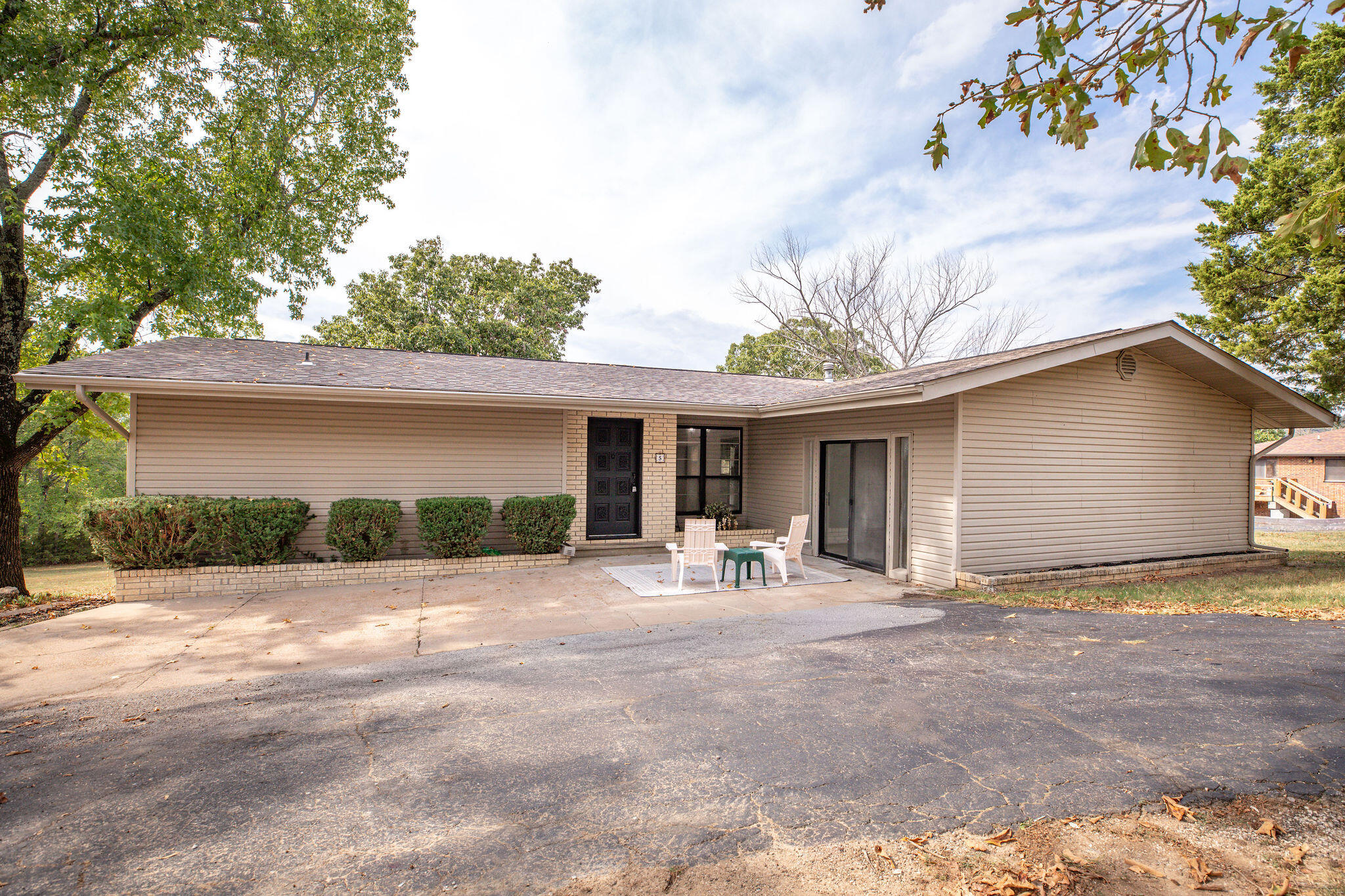 5 Woodland Avenue Property Photo 2