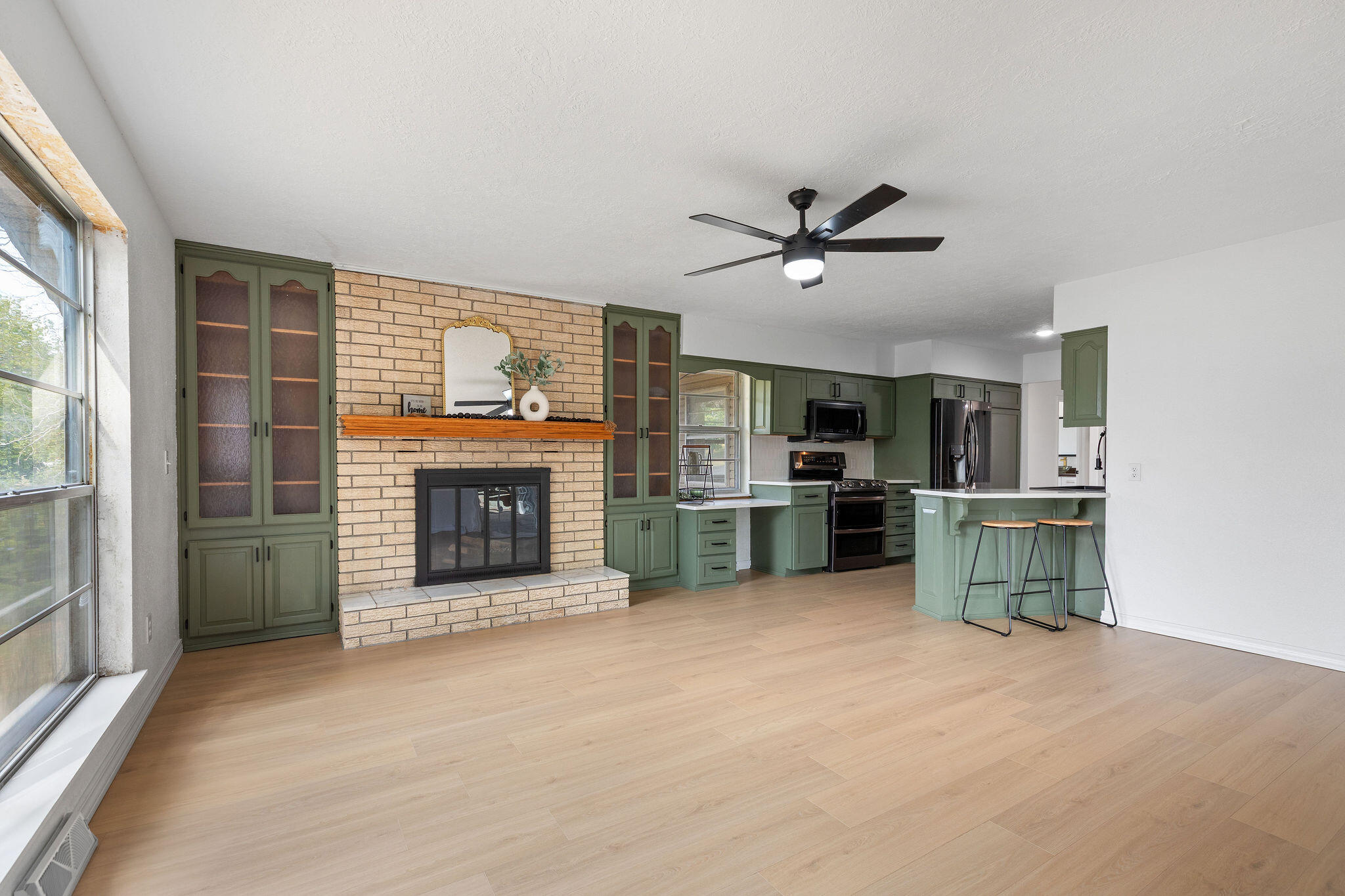 5 Woodland Avenue Property Photo 10