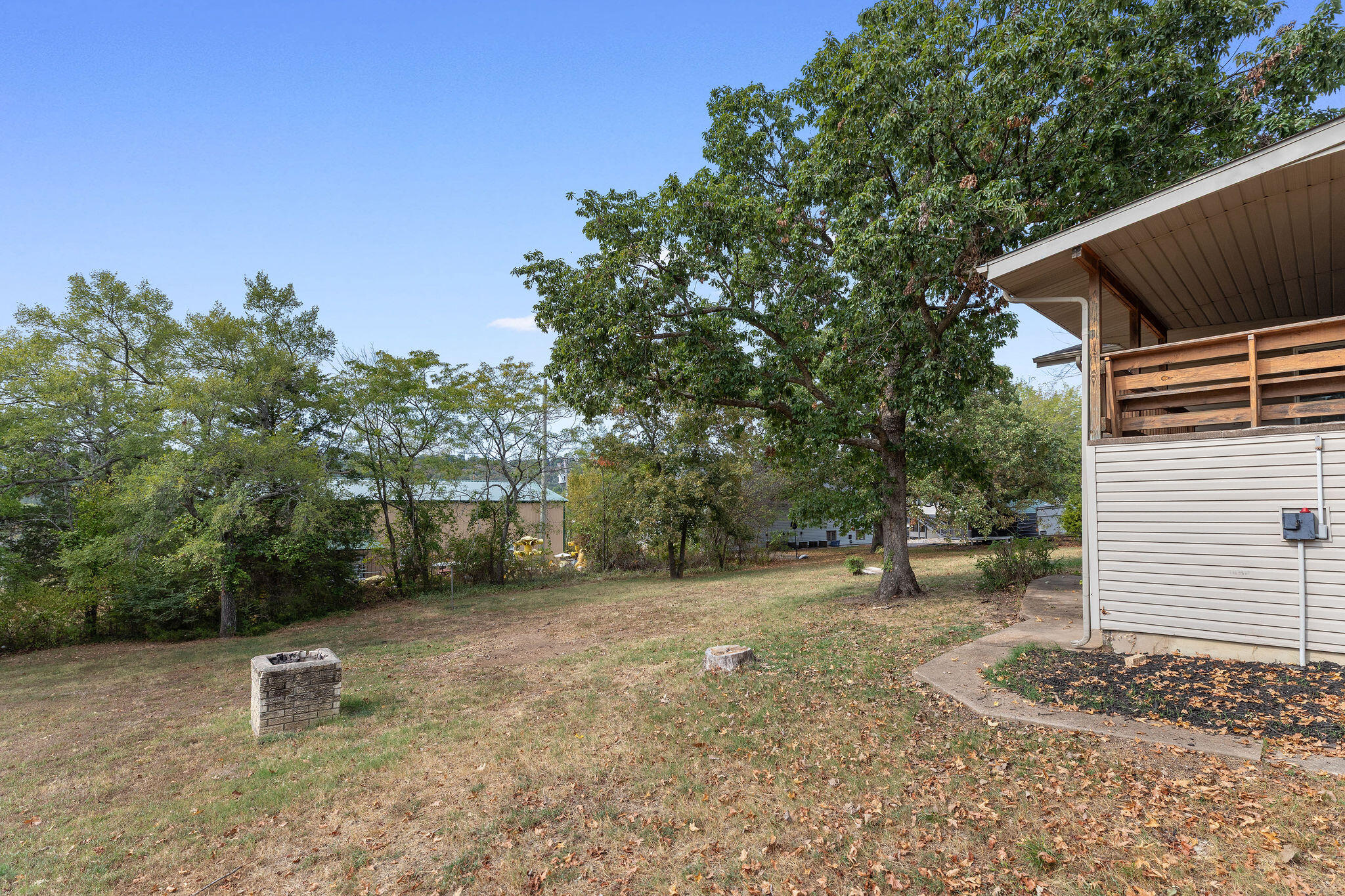 5 Woodland Avenue Property Photo 25