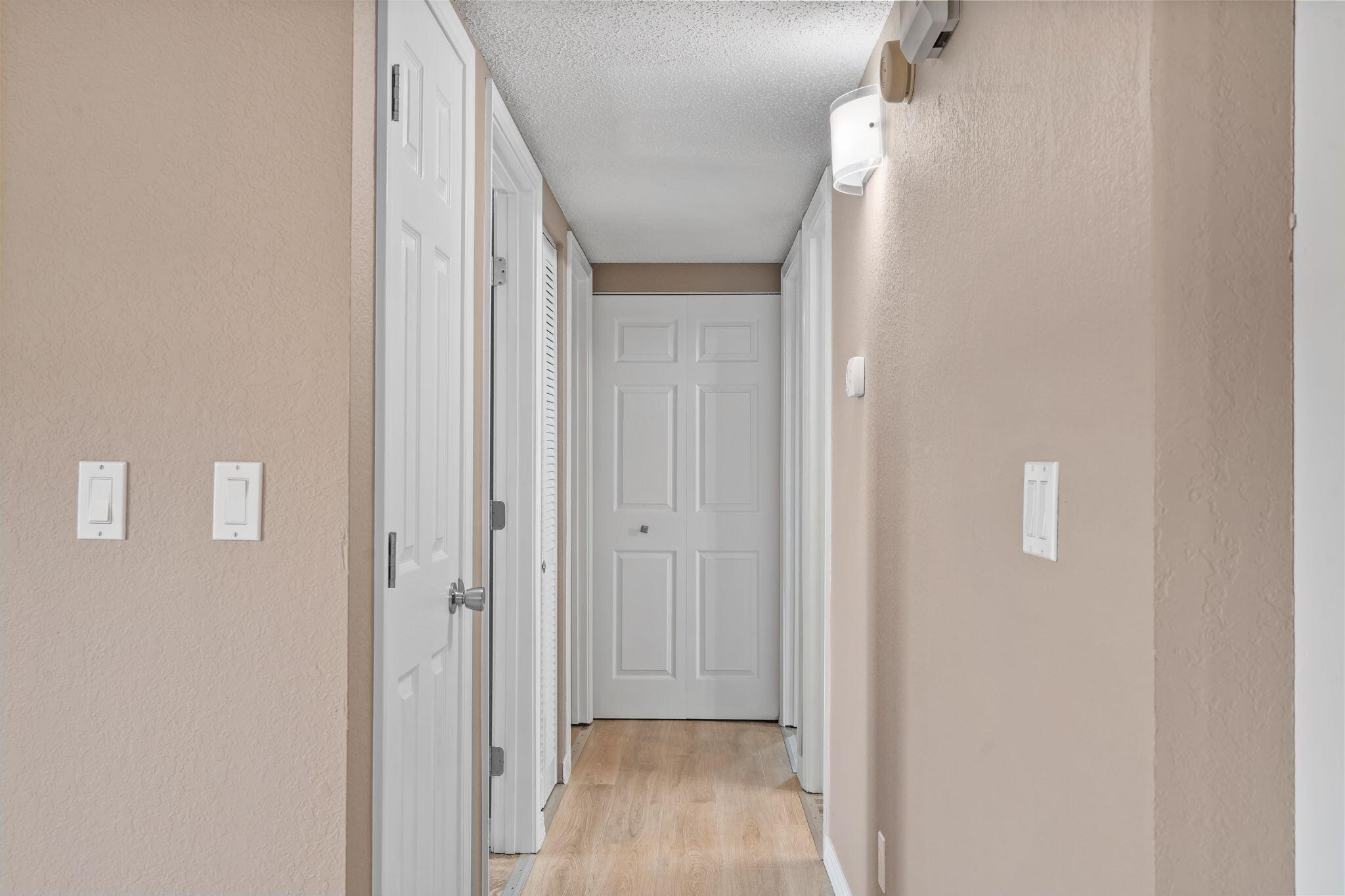 140 Wilshire Drive Unit 45 Property Photo 30