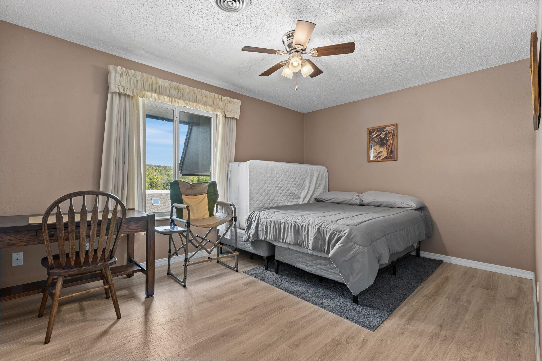 140 Wilshire Drive Unit 45 Property Photo 32
