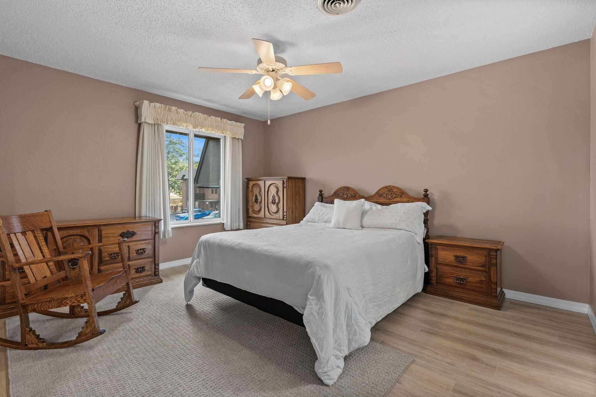 140 Wilshire Drive Unit 45 Property Photo 35